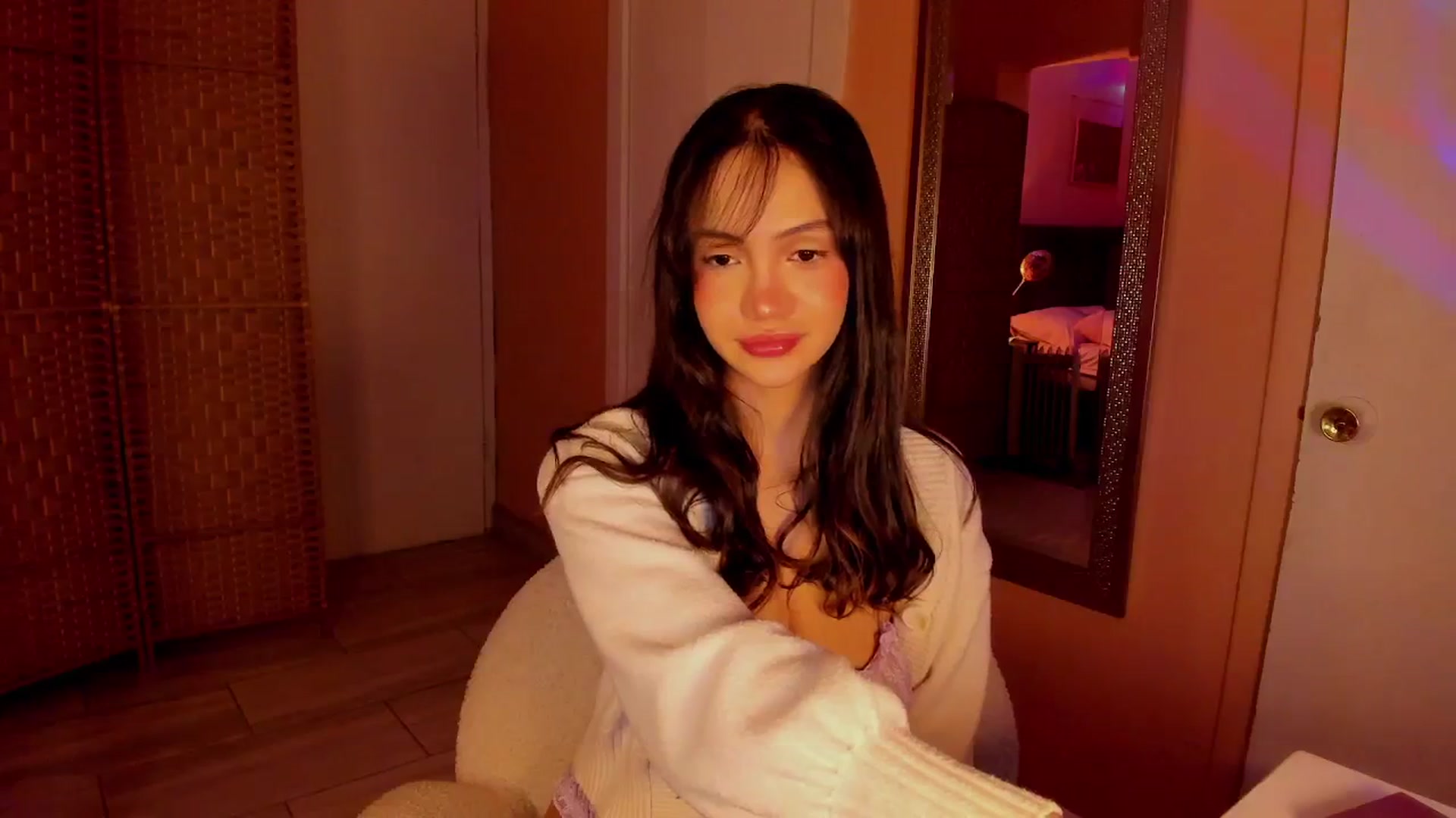 Gallery image thumbnail from Alicee199's myfreecams stream on, 01/27/2026, 09:56 image 12 of 20