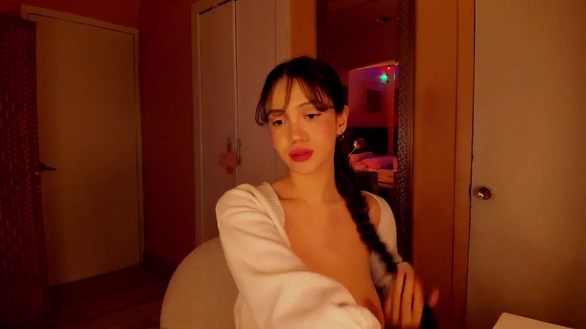 Gallery image thumbnail from Alicee199's myfreecams stream on, 01/29/2026, 10:47 image 20 of 20