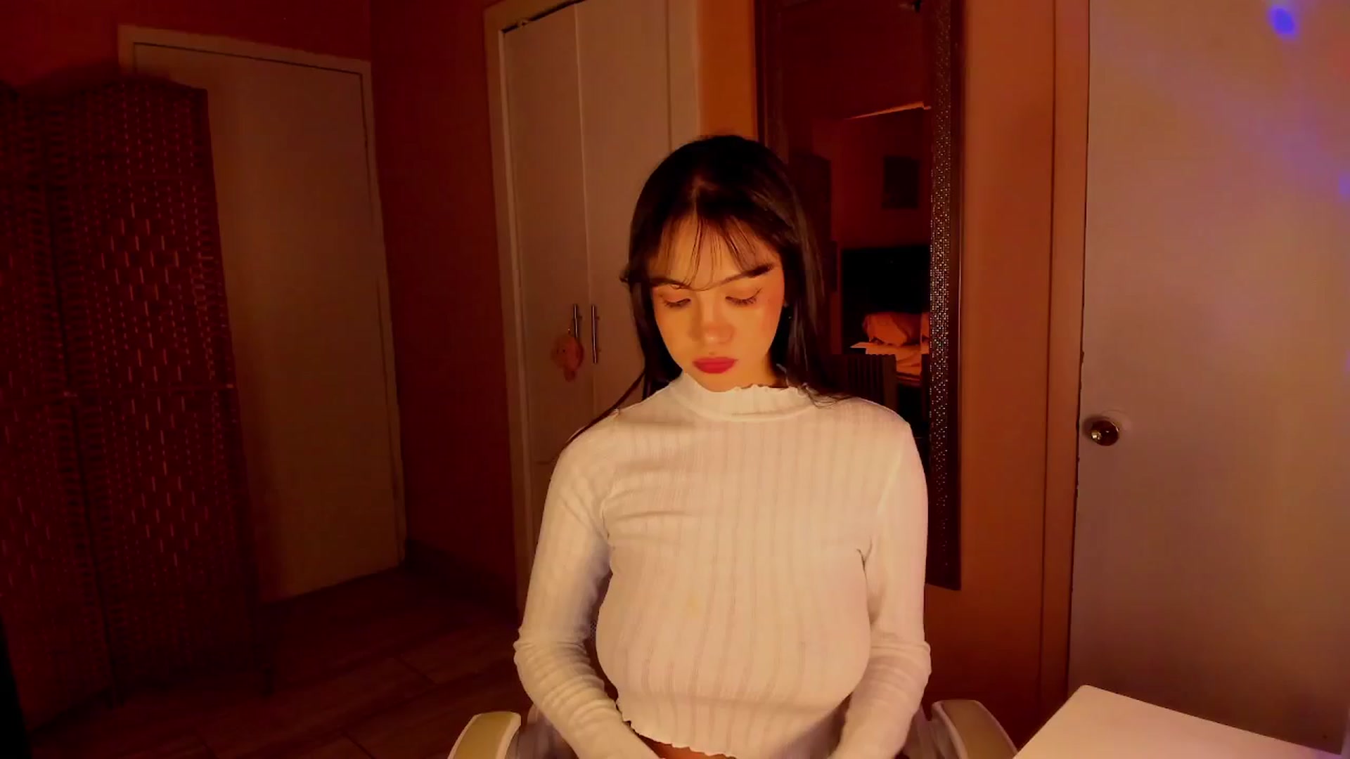 Gallery image thumbnail from Alicee199's myfreecams stream on, 02/18/2026, 09:38 image 1 of 20
