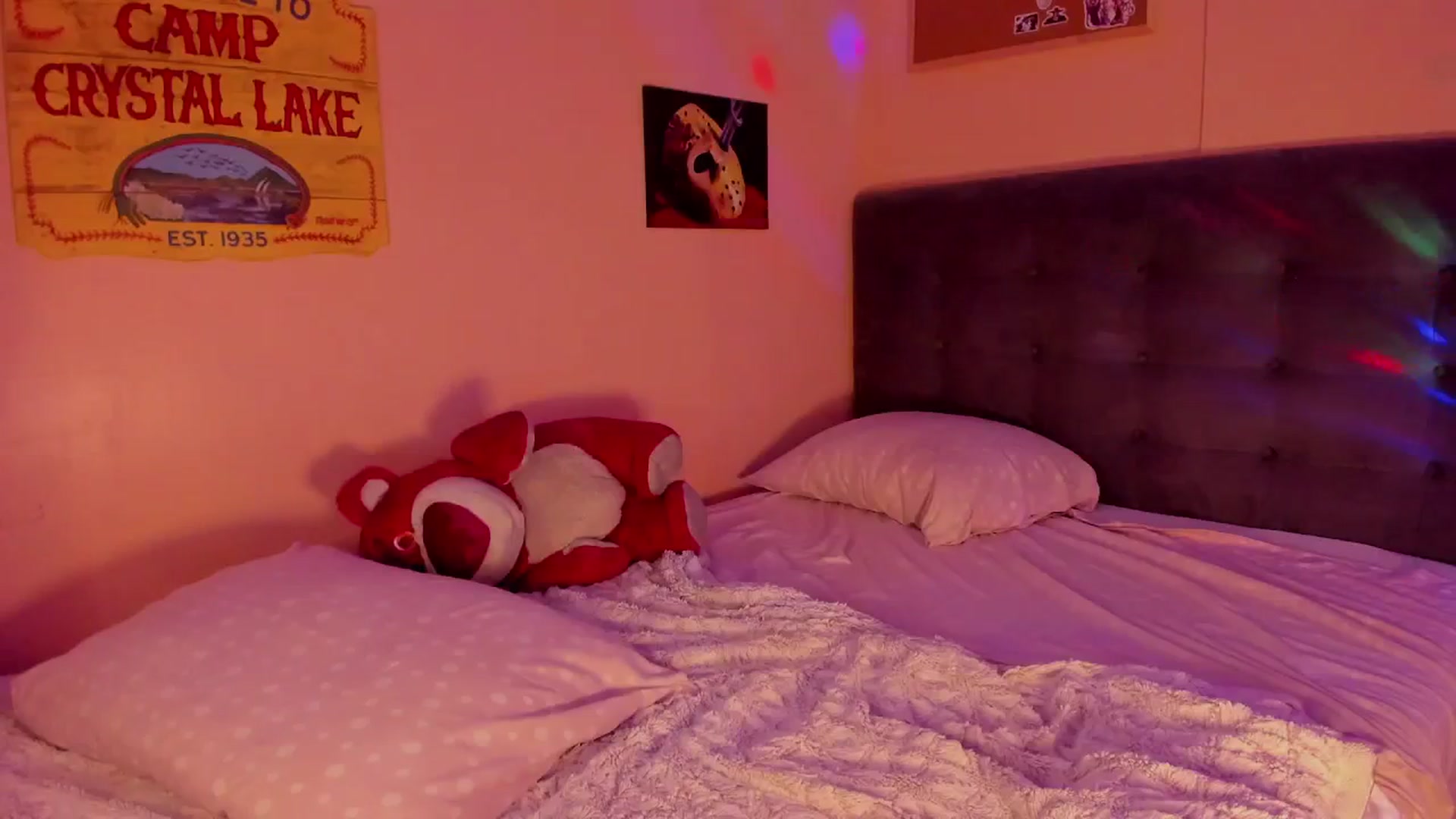 Gallery image thumbnail from Alicee199's myfreecams stream on, 03/09/2026, 10:01 image 9 of 20