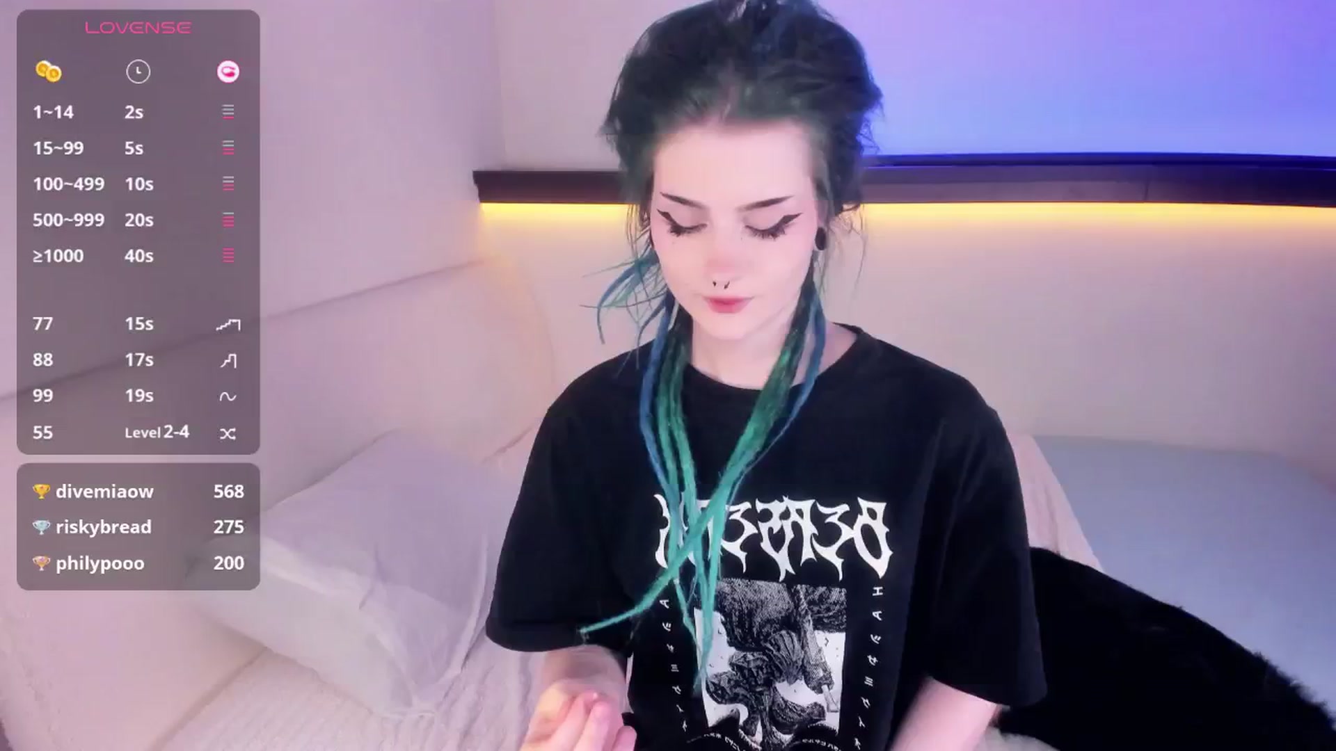Gallery image thumbnail from Alicentity's myfreecams stream on, 02/11/2026, 07:01 image 6 of 20