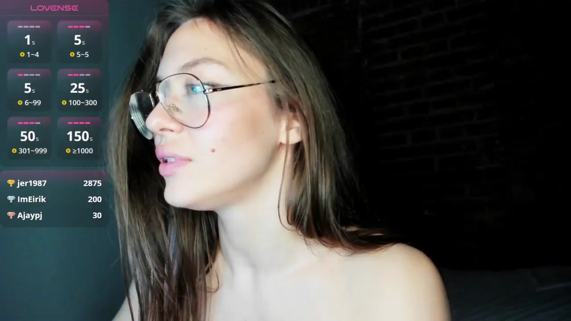 Gallery image thumbnail from Aliceum's myfreecams stream on, 05/18/2025, 12:48 image 14 of 20