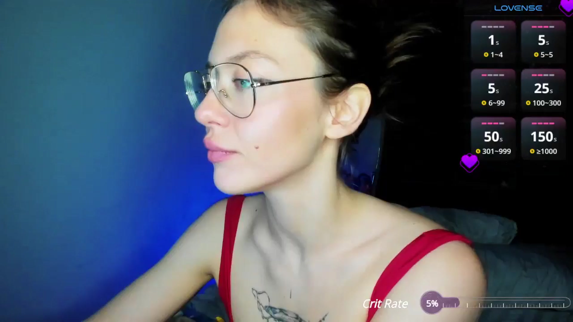 Gallery image thumbnail from Aliceum's myfreecams stream on, 05/31/2025, 14:19 image 10 of 20