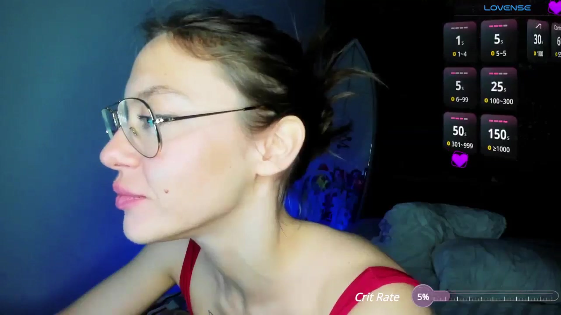 Gallery image thumbnail from Aliceum's myfreecams stream on, 05/31/2025, 14:19 image 13 of 20