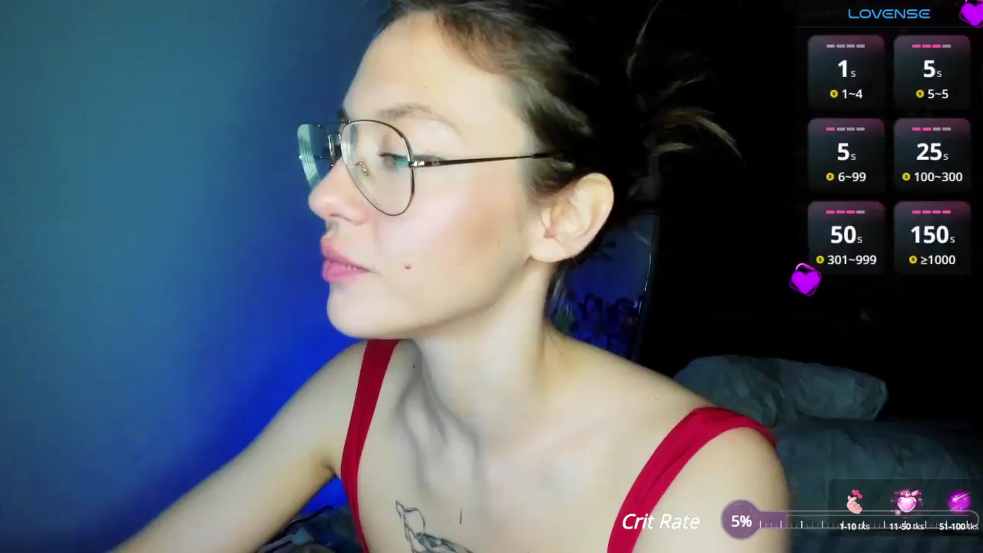 Gallery image thumbnail from Aliceum's myfreecams stream on, 05/31/2025, 14:19 image 17 of 20
