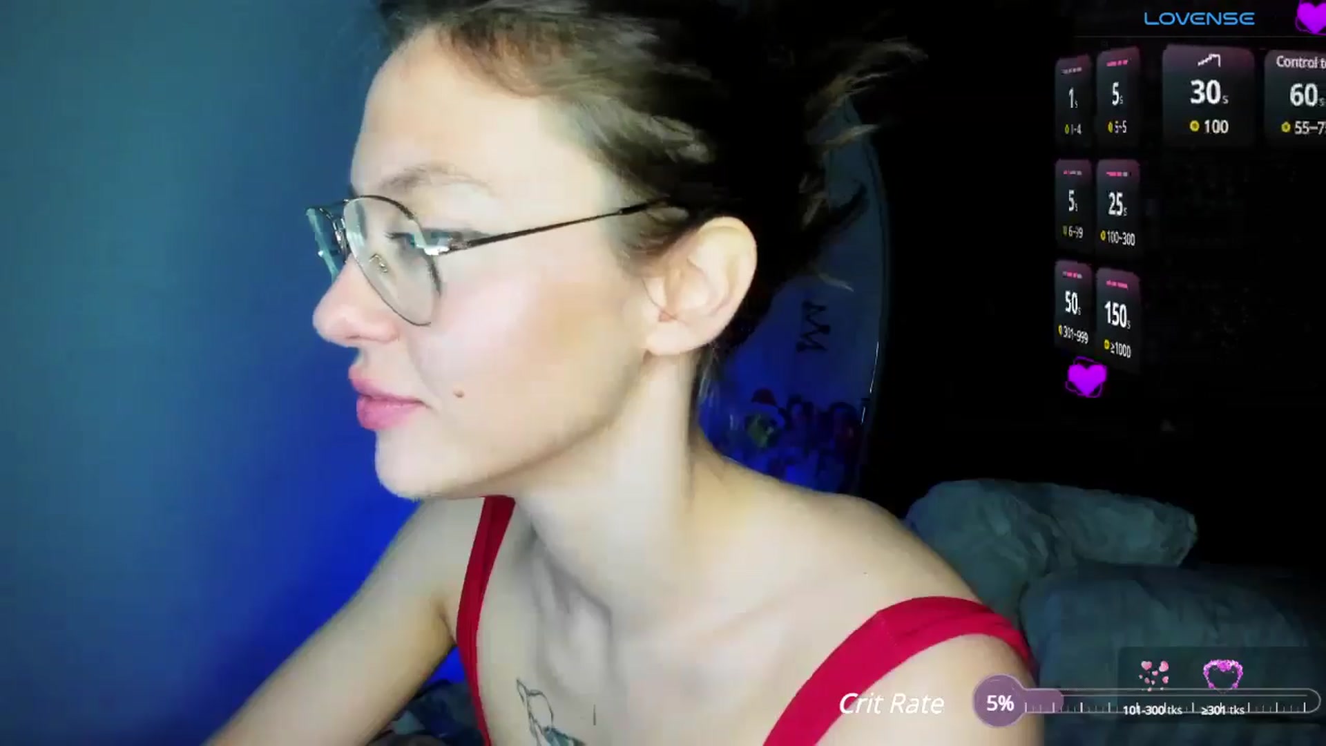 Gallery image thumbnail from Aliceum's myfreecams stream on, 05/31/2025, 14:19 image 9 of 20