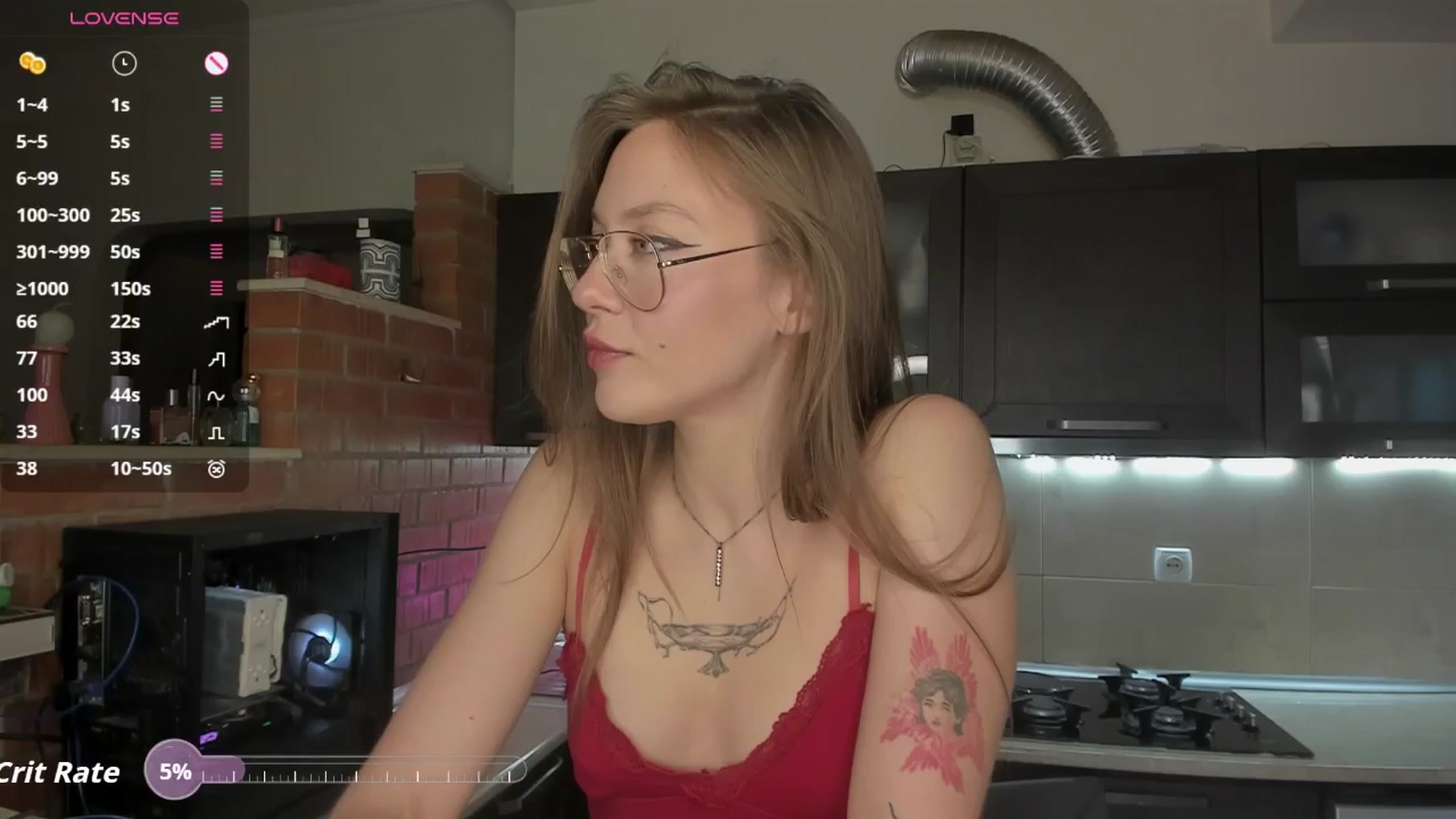 Gallery image thumbnail from Aliceum's myfreecams stream on, 08/03/2025, 15:45 image 3 of 20