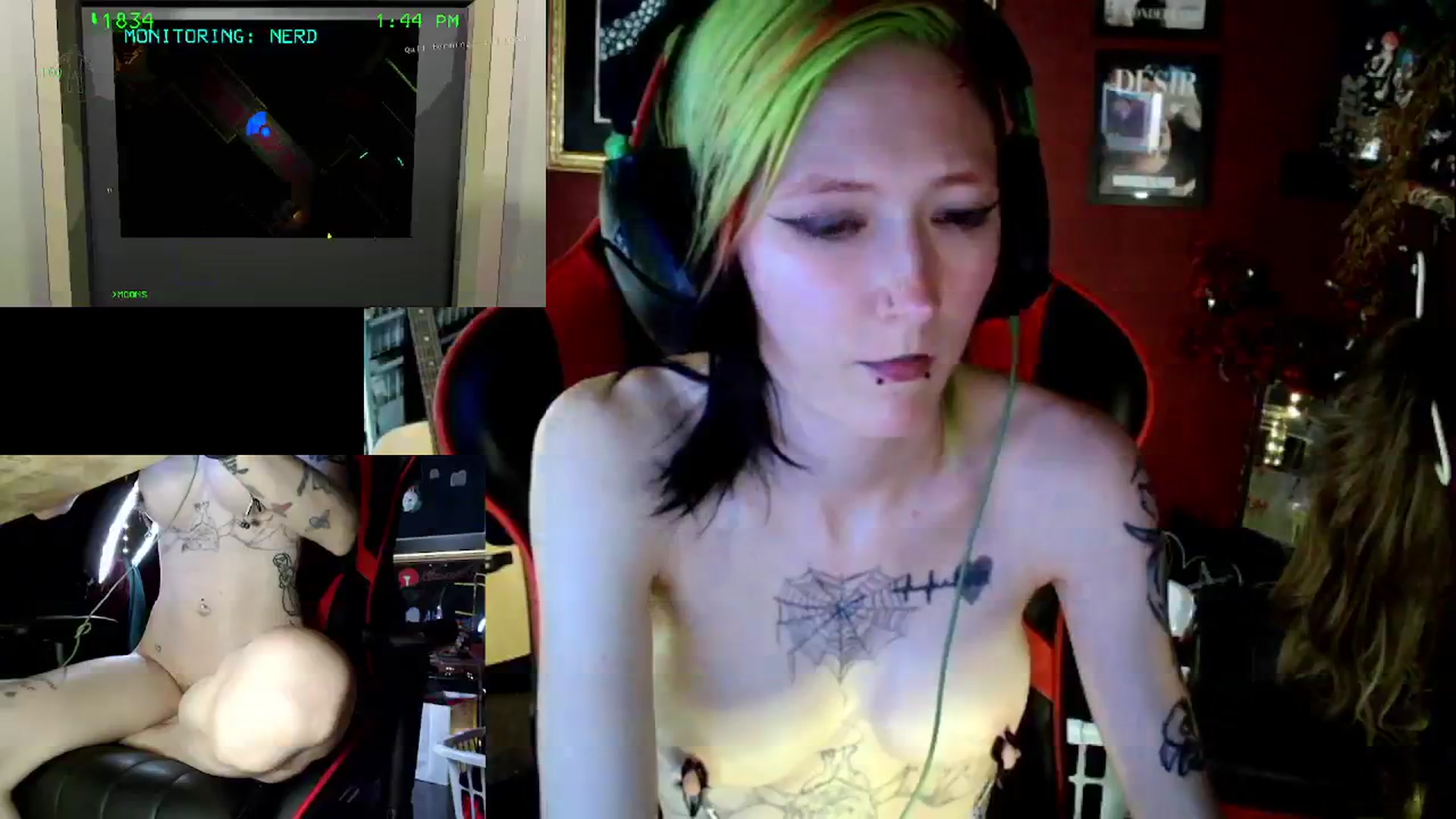 Gallery image thumbnail from Alicewonder09's myfreecams stream on, 06/19/2024, 06:59 image 16 of 20
