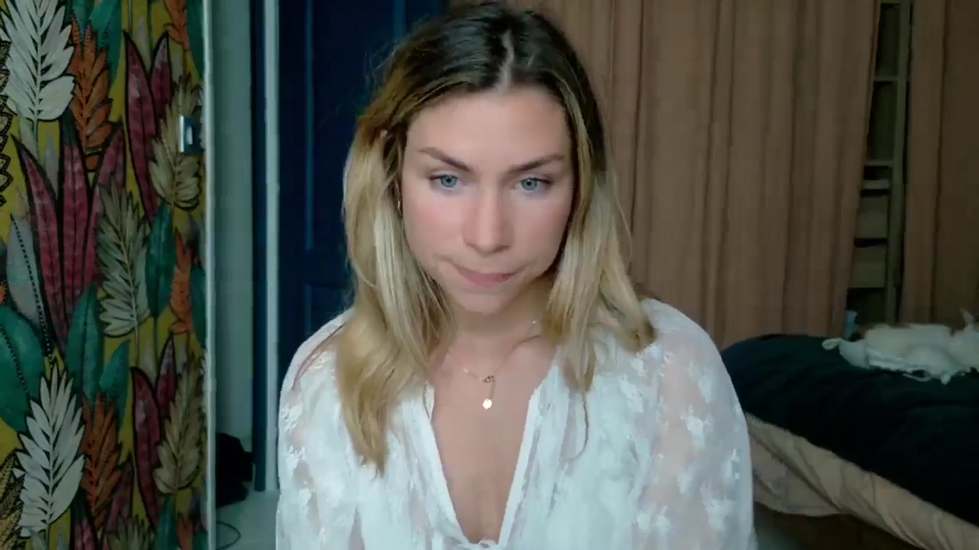Gallery image thumbnail from Alicewonder1's myfreecams stream on, 04/14/2025, 13:40 image 3 of 20