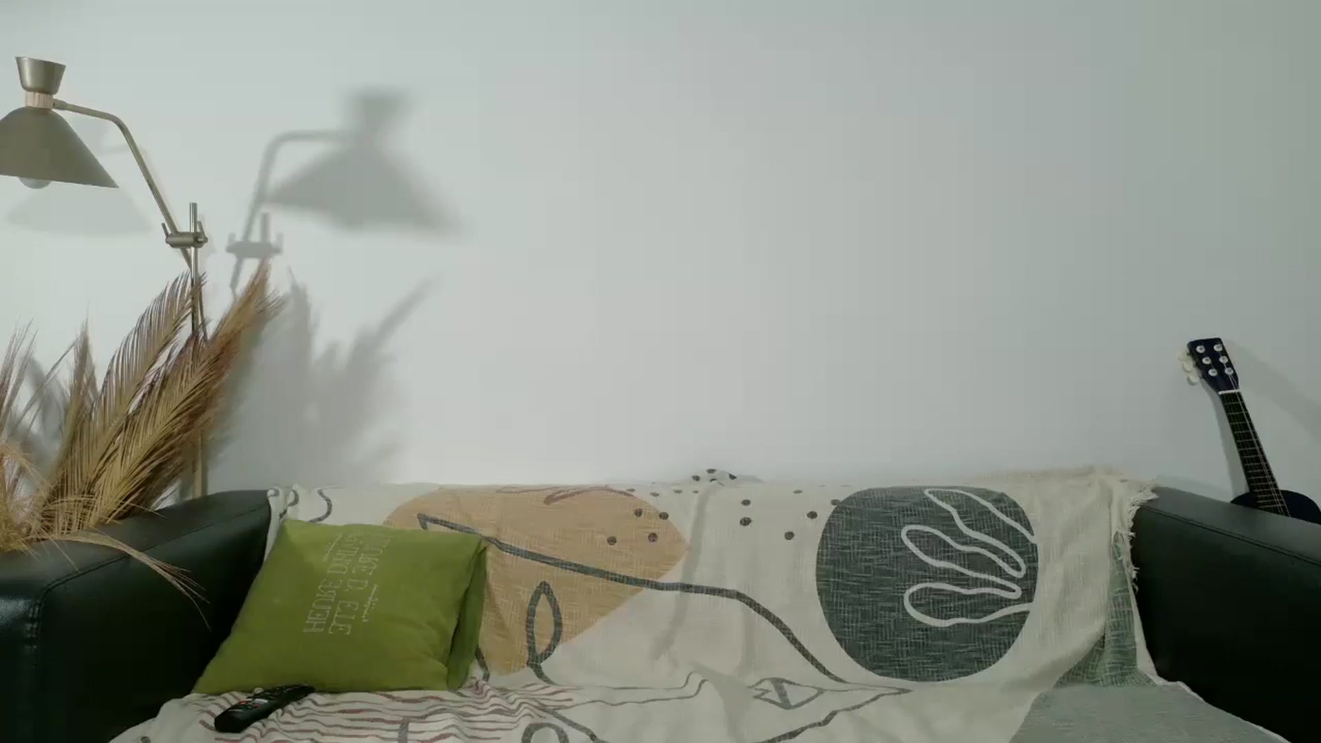 Gallery image thumbnail from Alicewonder1's myfreecams stream on, 04/17/2025, 19:40 image 20 of 20