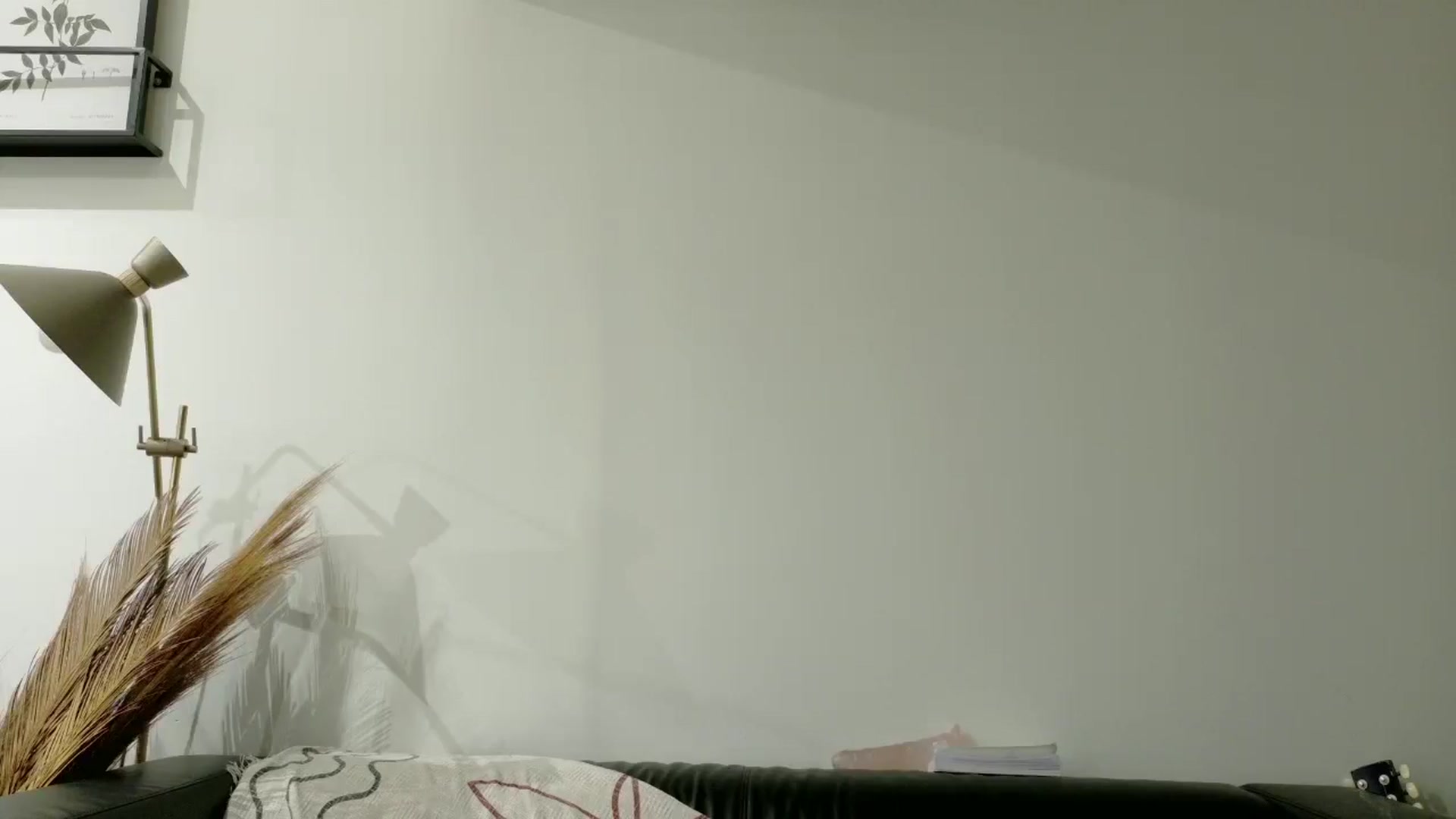 Gallery image thumbnail from Alicewonder1's myfreecams stream on, 06/27/2025, 20:45 image 14 of 20