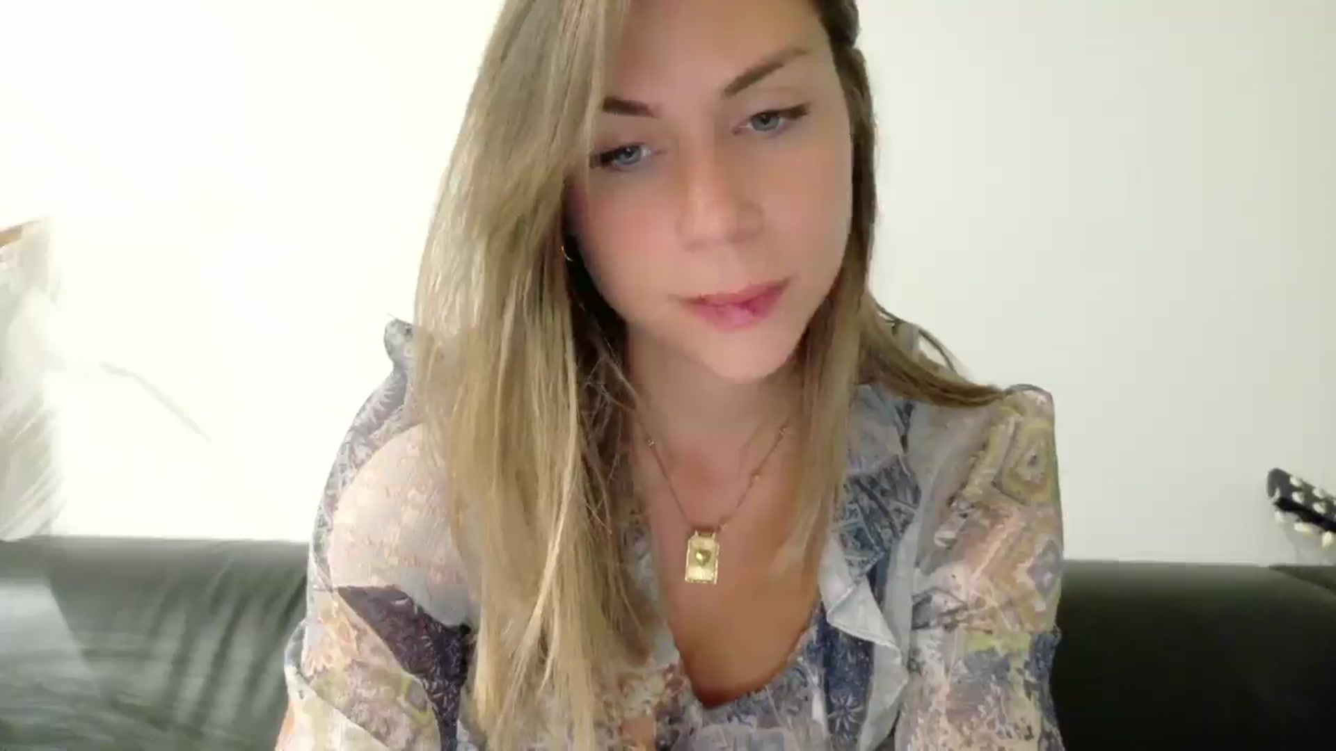 Gallery image thumbnail from Alicewonder1's myfreecams stream on, 07/22/2025, 21:26 image 9 of 20