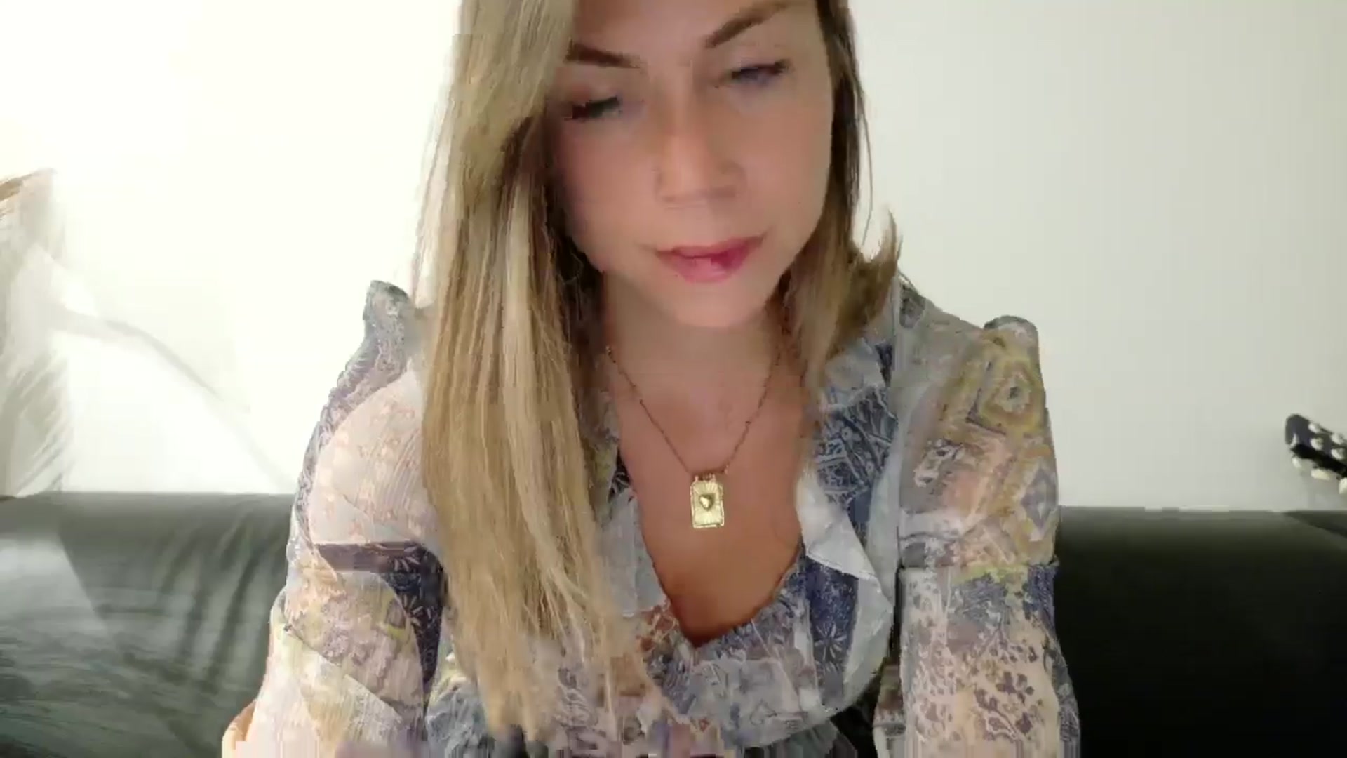 Gallery image thumbnail from Alicewonder1's myfreecams stream on, 07/22/2025, 21:26 image 6 of 20
