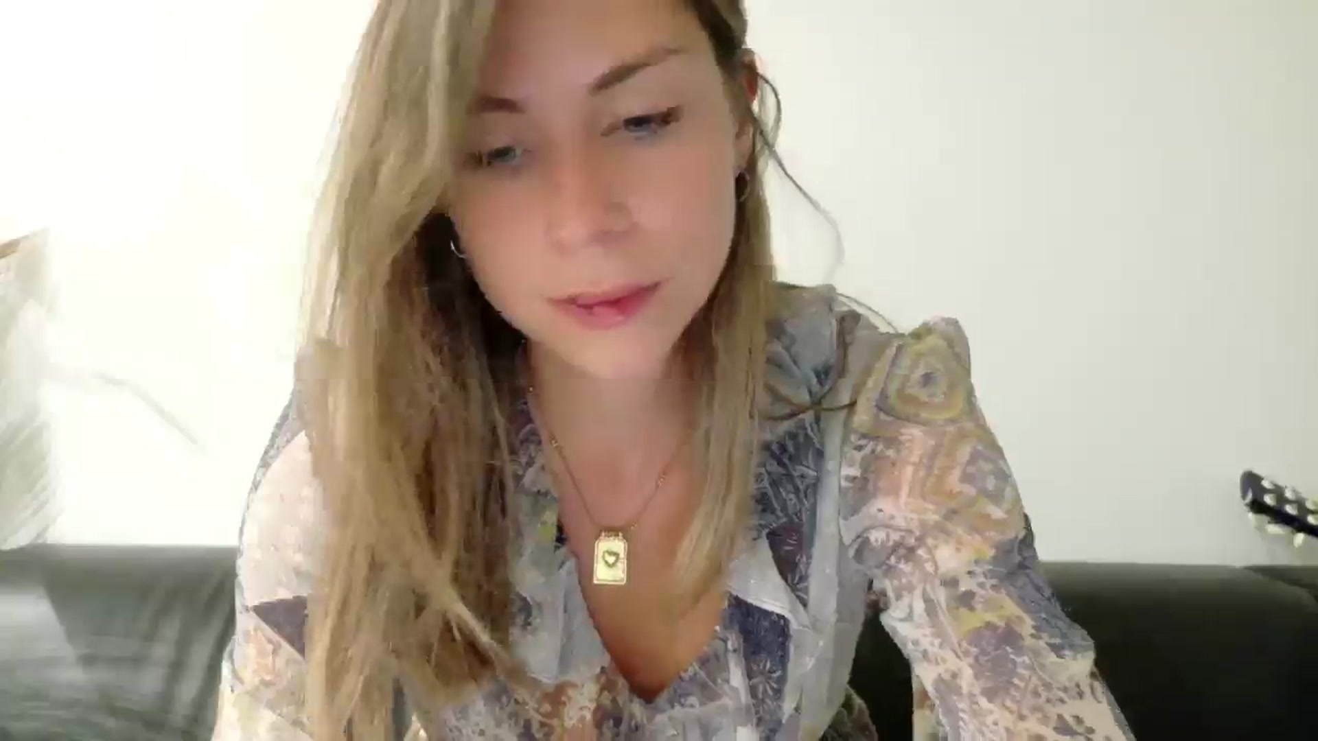 Gallery image thumbnail from Alicewonder1's myfreecams stream on, 07/22/2025, 21:26 image 13 of 20