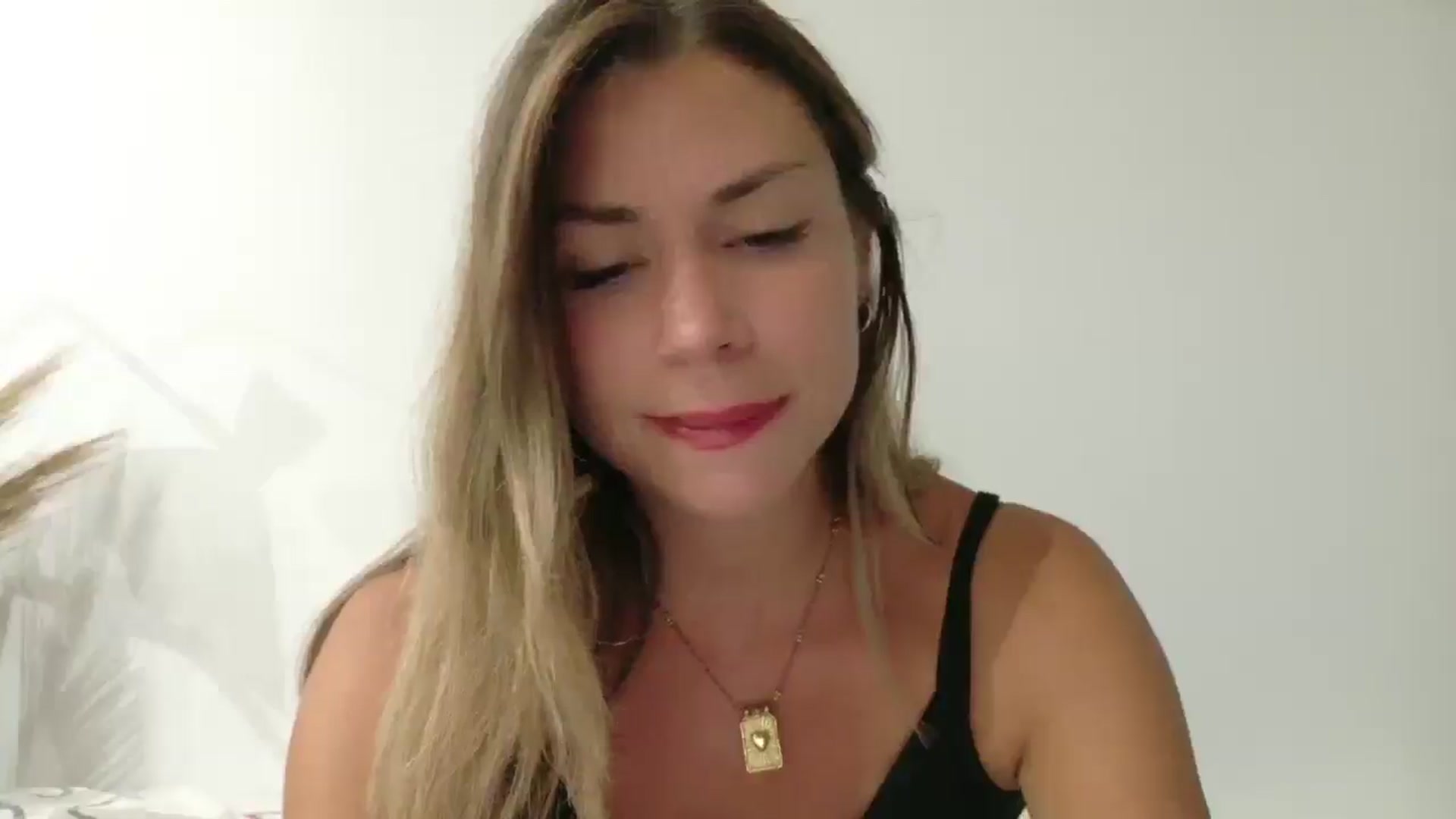 Gallery image thumbnail from Alicewonder1's myfreecams stream on, 07/26/2025, 19:58 image 11 of 20