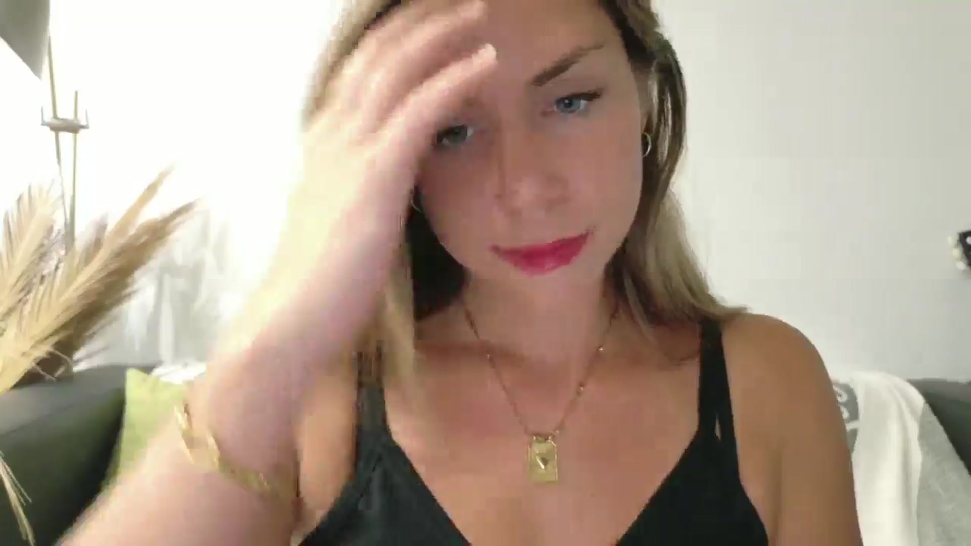 Gallery image thumbnail from Alicewonder1's myfreecams stream on, 07/26/2025, 19:58 image 5 of 20
