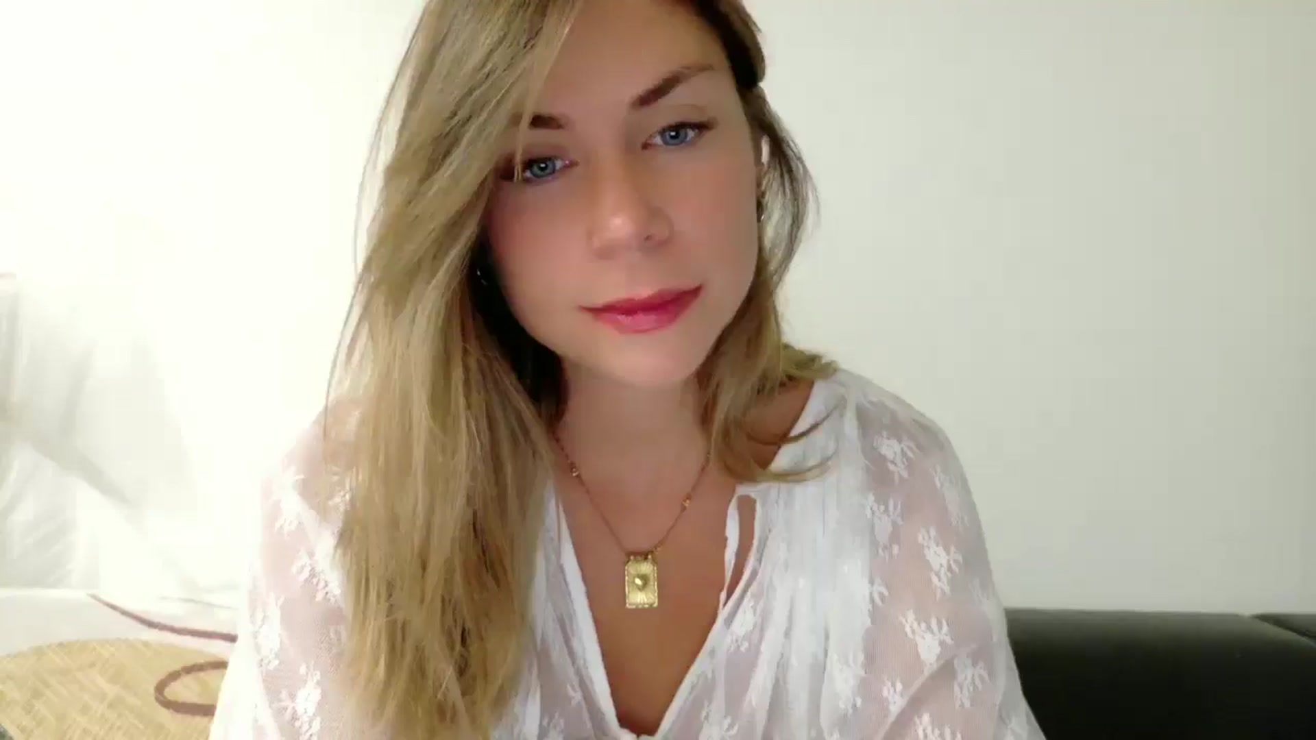 Gallery image thumbnail from Alicewonder1's myfreecams stream on, 07/27/2025, 19:29 image 12 of 20