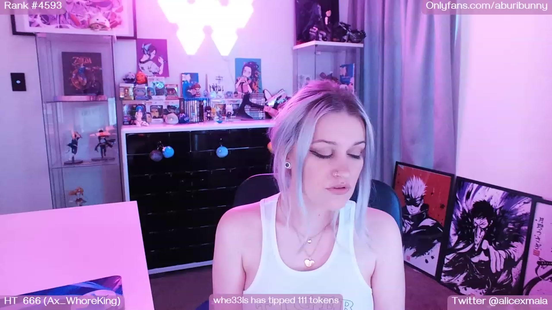 Gallery image thumbnail from AlicexMaia's myfreecams stream on, 11/18/2022, 05:20 image 6 of 20