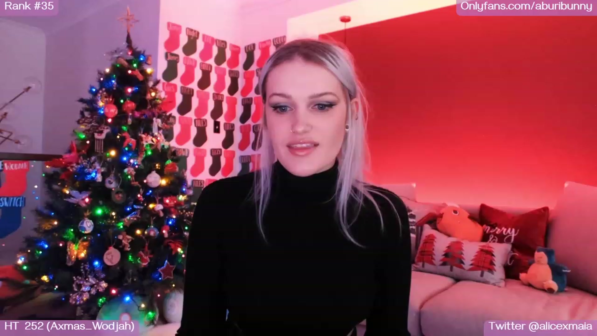Gallery image thumbnail from AlicexMaia's myfreecams stream on, 12/22/2022, 05:25 image 5 of 20