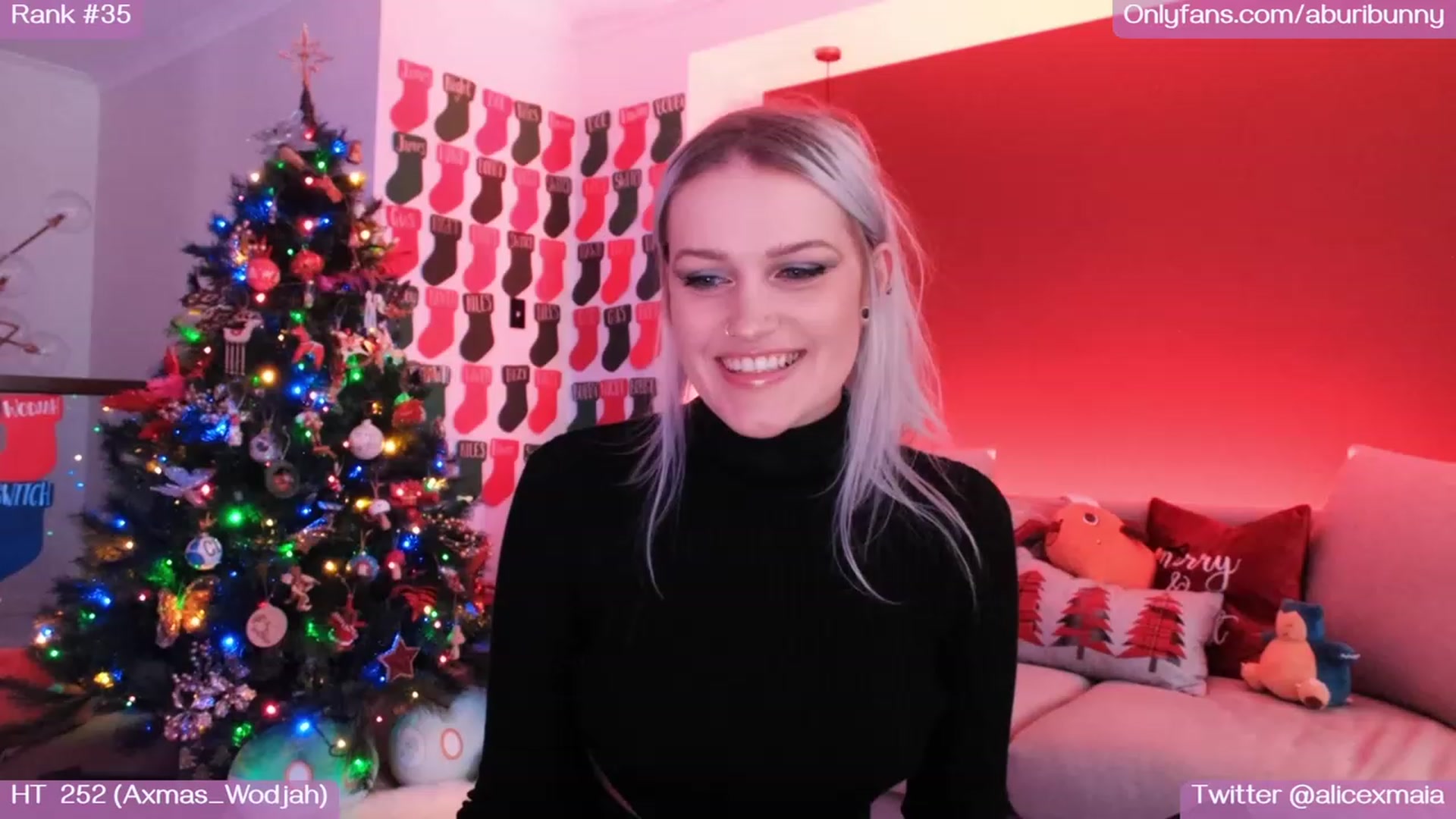 Gallery image thumbnail from AlicexMaia's myfreecams stream on, 12/22/2022, 05:25 image 4 of 20