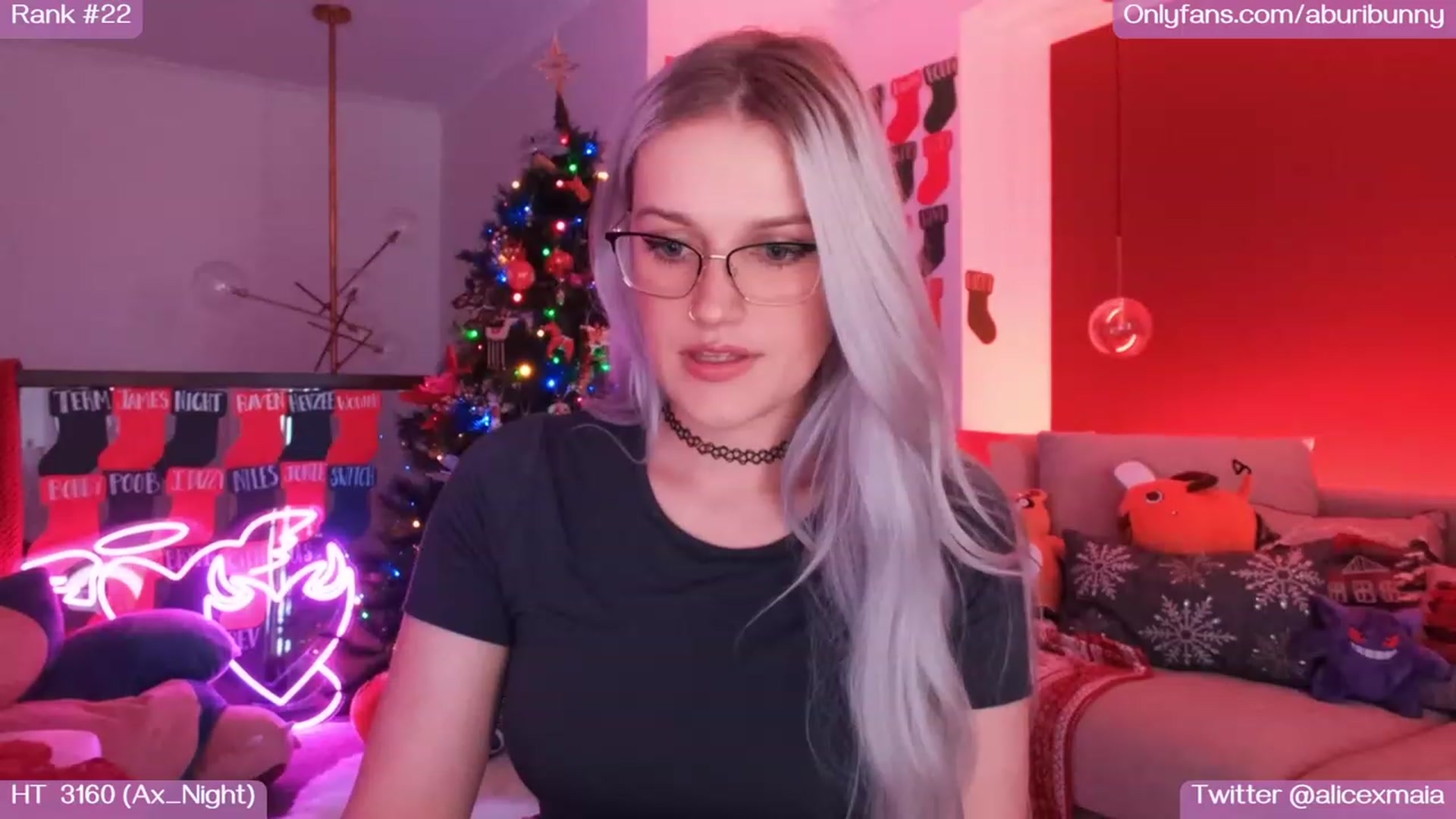 Gallery image thumbnail from AlicexMaia's myfreecams stream on, 12/28/2022, 04:39 image 7 of 20