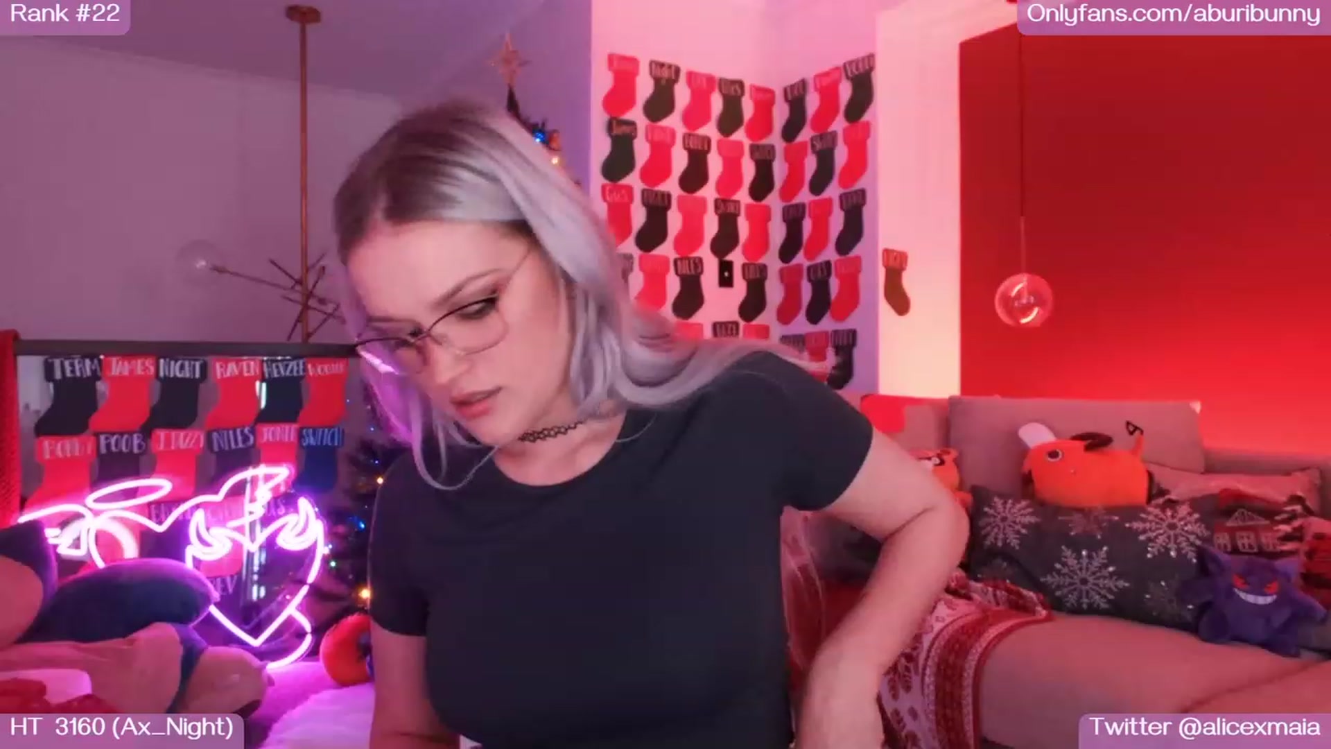 Gallery image thumbnail from AlicexMaia's myfreecams stream on, 12/28/2022, 04:39 image 8 of 20