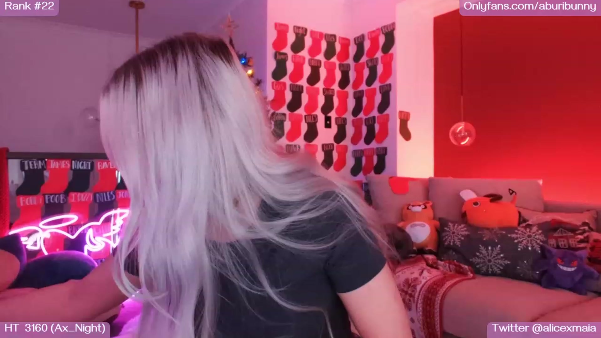 Gallery image thumbnail from AlicexMaia's myfreecams stream on, 12/28/2022, 04:39 image 10 of 20