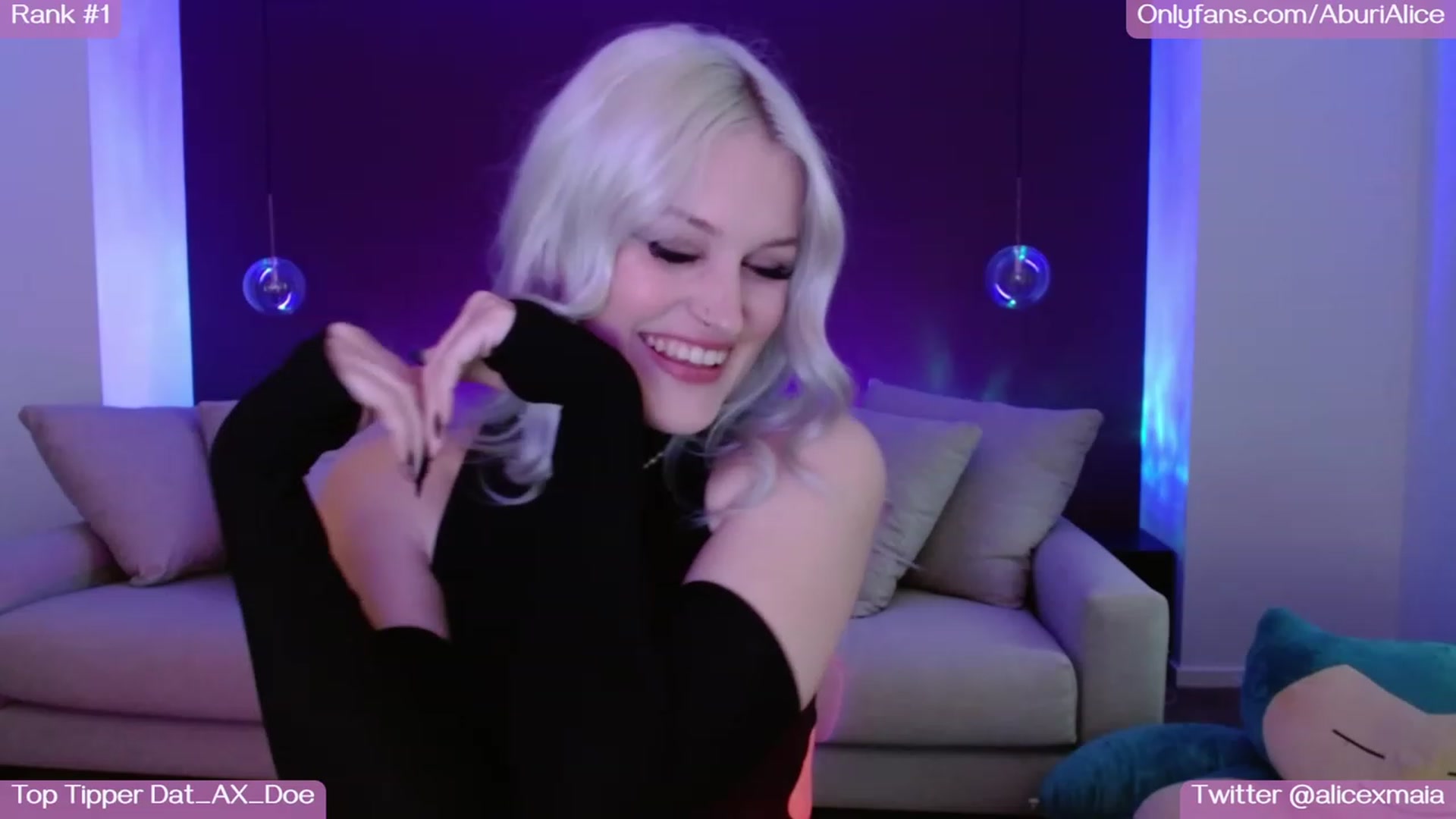 Gallery image thumbnail from AlicexMaia's myfreecams stream on, 05/06/2023, 03:35 image 14 of 20