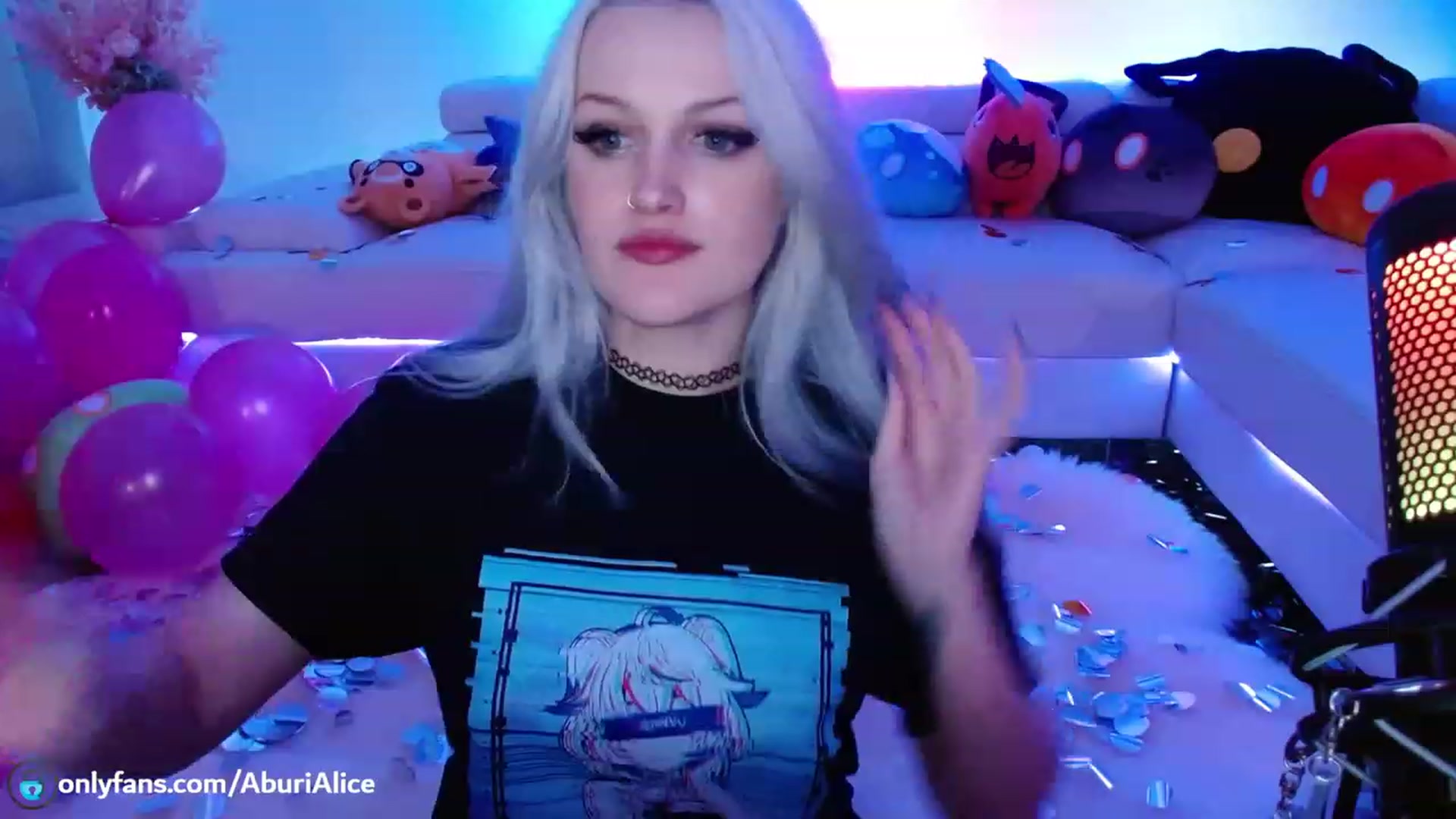 Gallery image thumbnail from AlicexMaia's myfreecams stream on, 05/16/2023, 07:46 image 15 of 20