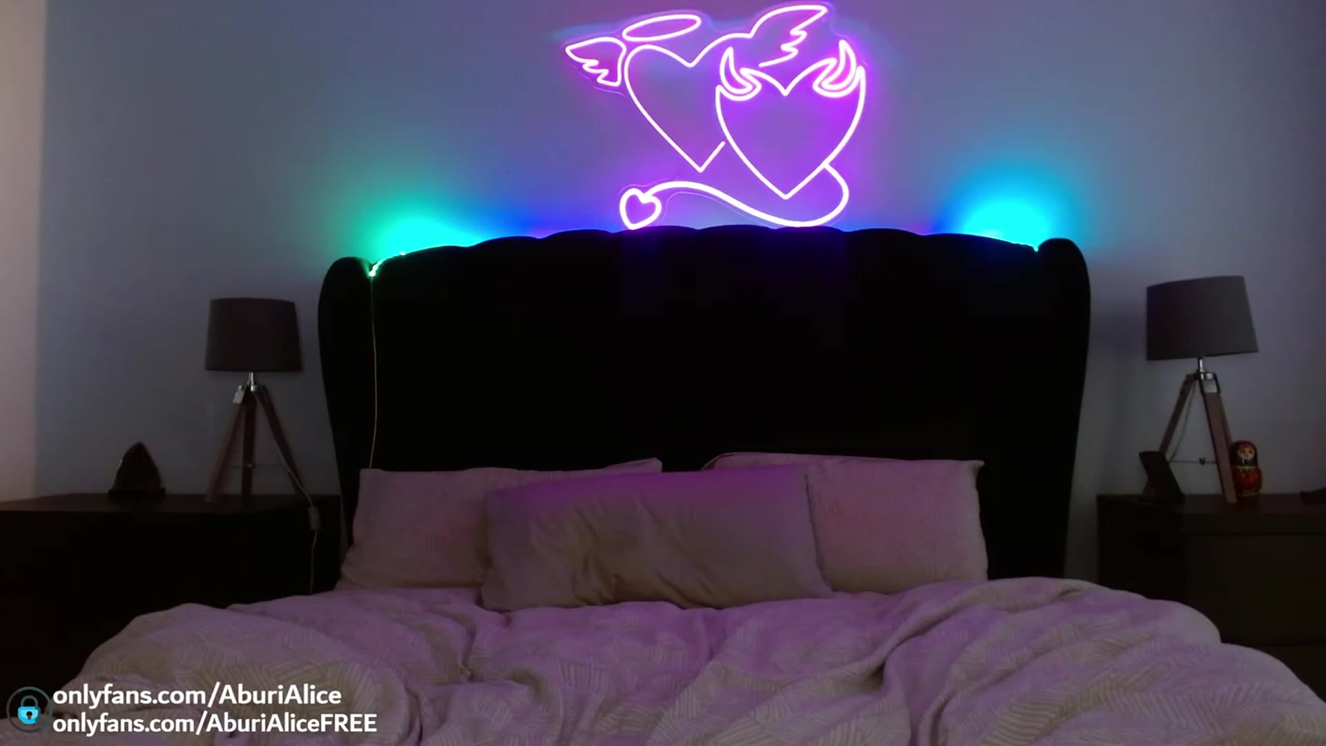 Gallery image thumbnail from AlicexMaia's myfreecams stream on, 05/21/2023, 05:55 image 17 of 20
