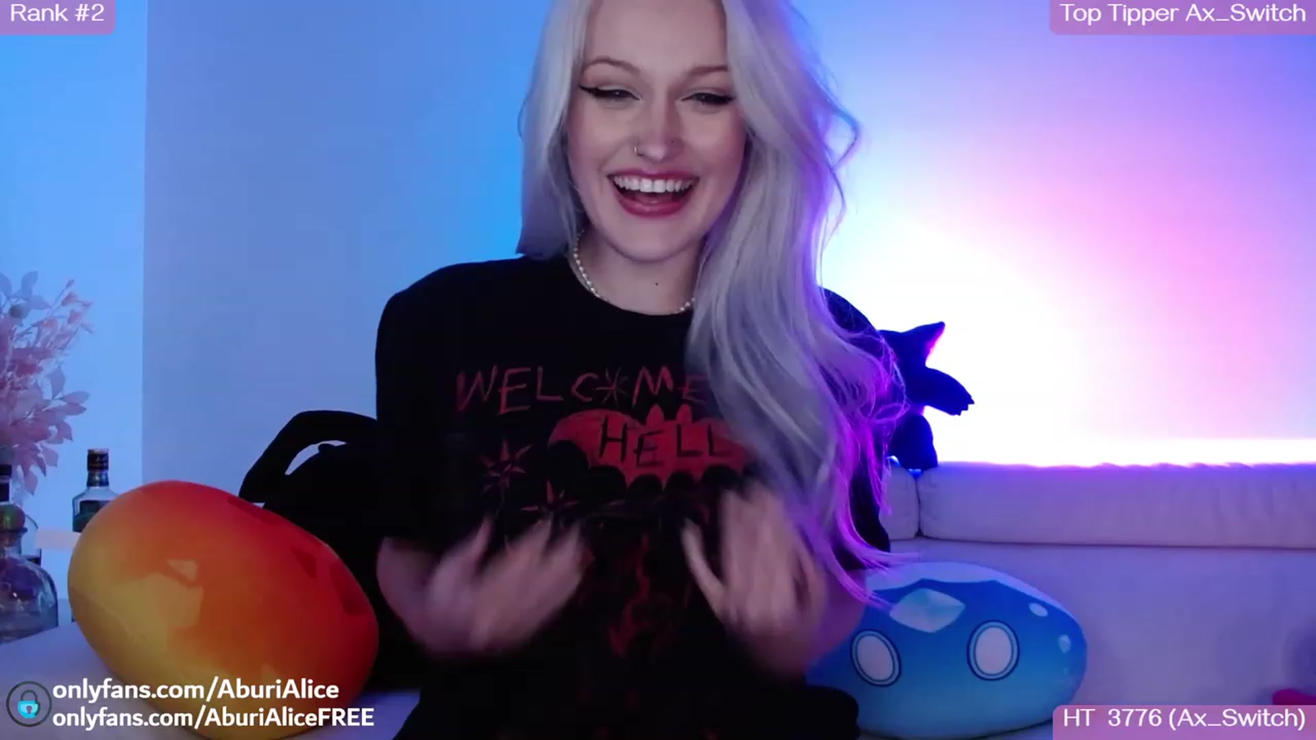 Gallery image thumbnail from AlicexMaia's myfreecams stream on, 05/30/2023, 08:21 image 19 of 20