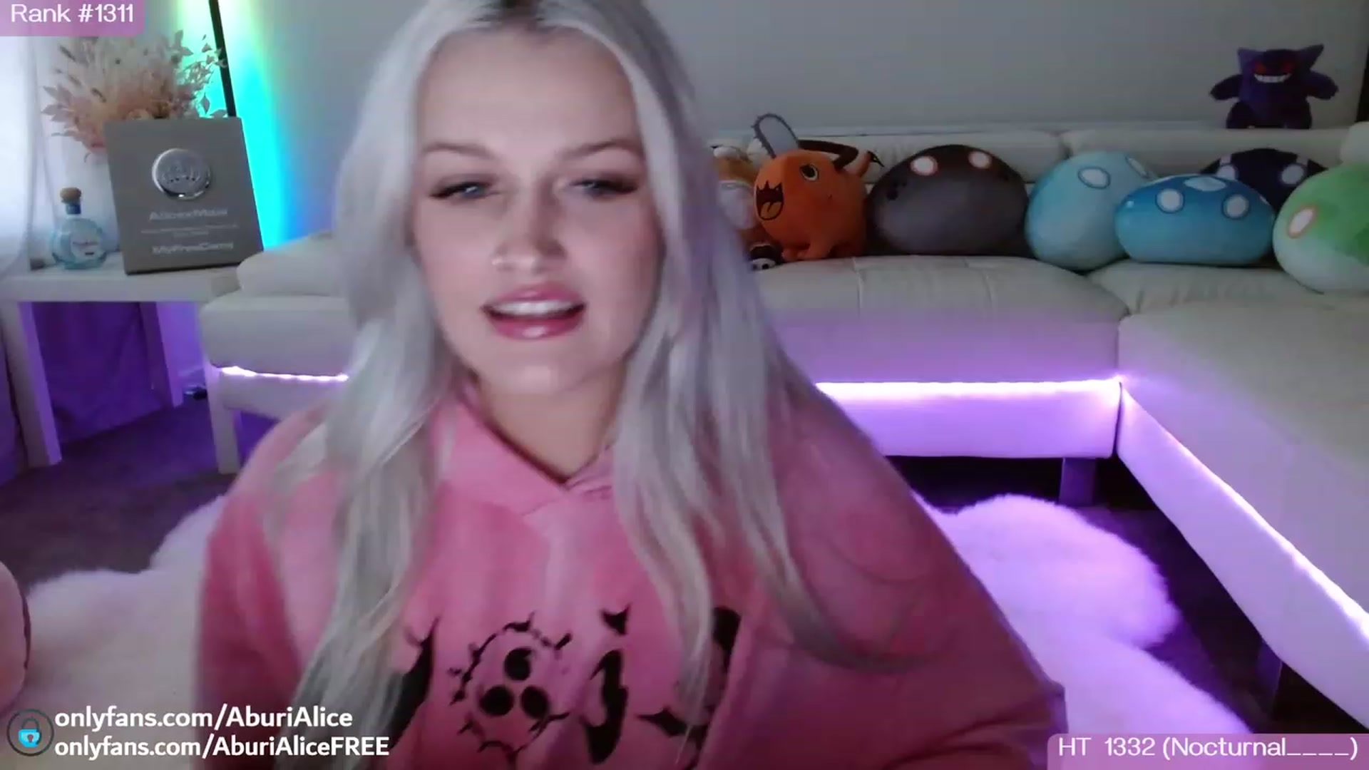 Gallery image thumbnail from AlicexMaia's myfreecams stream on, 08/28/2023, 04:19 image 12 of 20