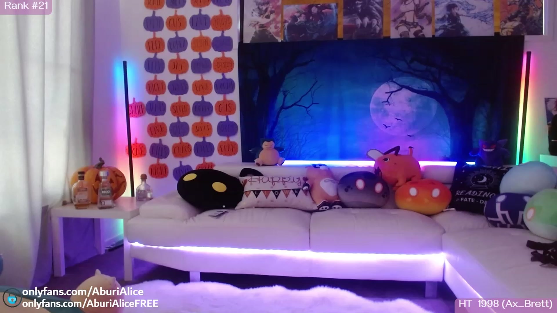 Gallery image thumbnail from AlicexMaia's myfreecams stream on, 10/13/2023, 04:15 image 12 of 20