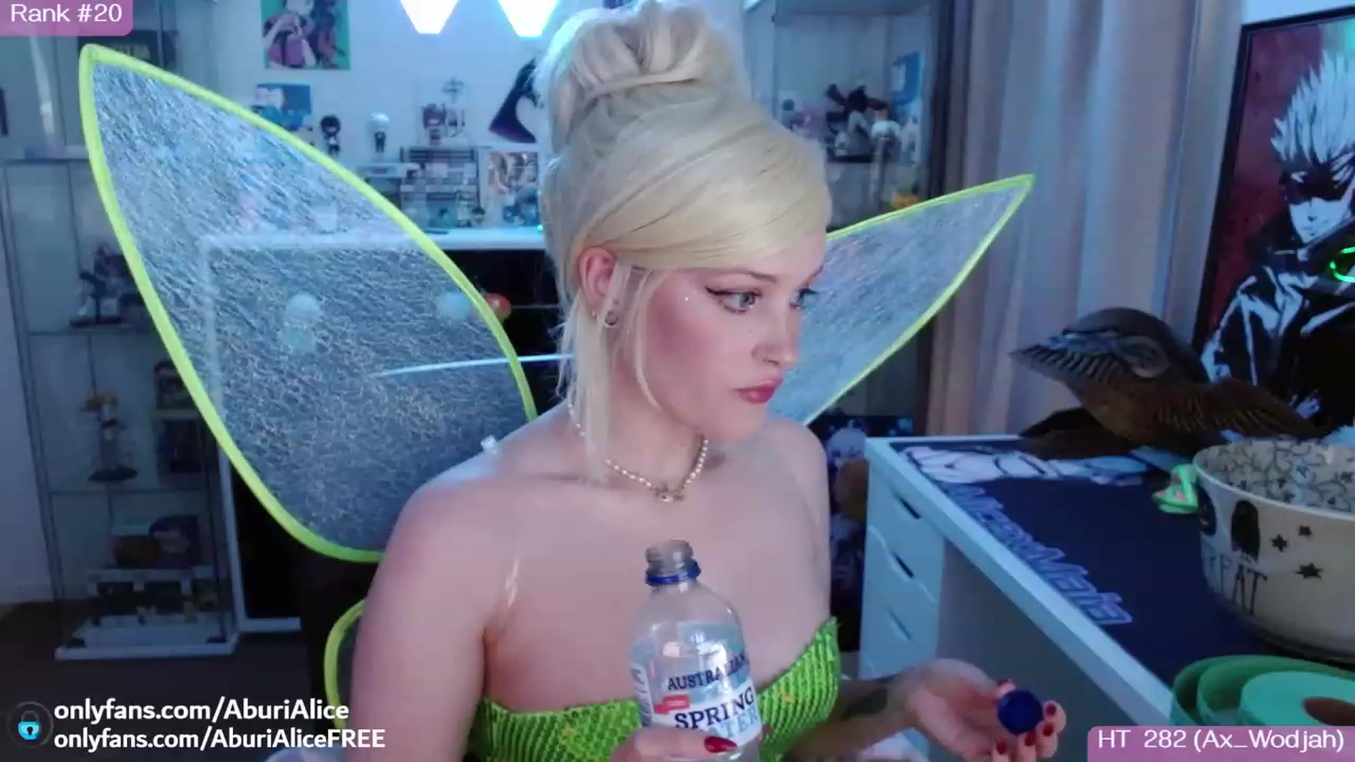 Gallery image thumbnail from AlicexMaia's myfreecams stream on, 10/20/2023, 03:51 image 3 of 20