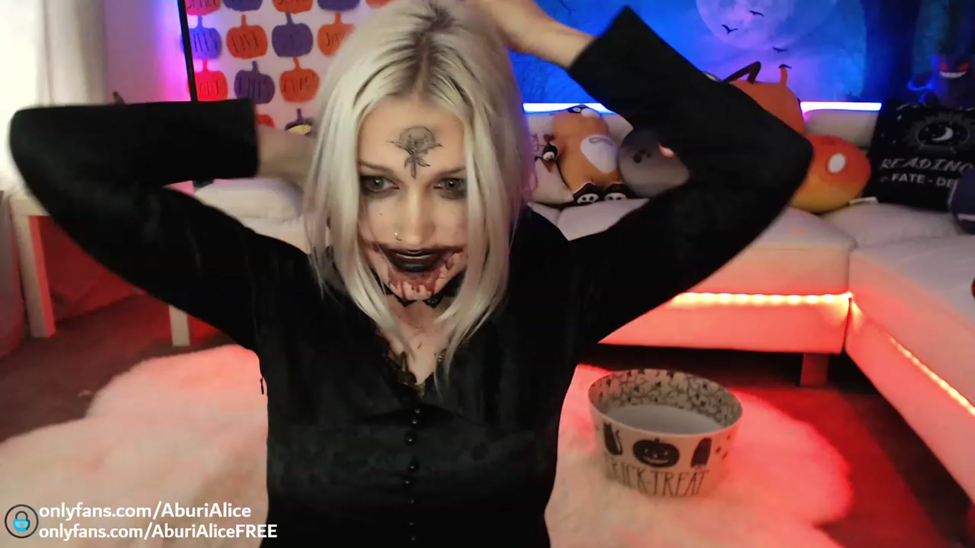 Gallery image thumbnail from AlicexMaia's myfreecams stream on, 10/27/2023, 03:56 image 2 of 20