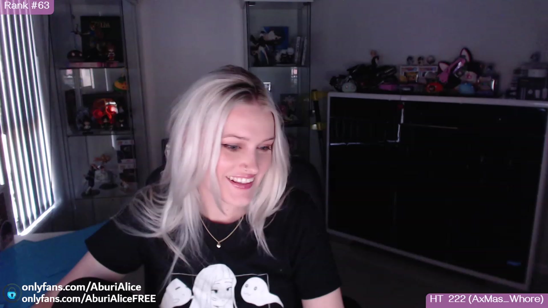 Gallery image thumbnail from AlicexMaia's myfreecams stream on, 12/13/2023, 05:47 image 15 of 20