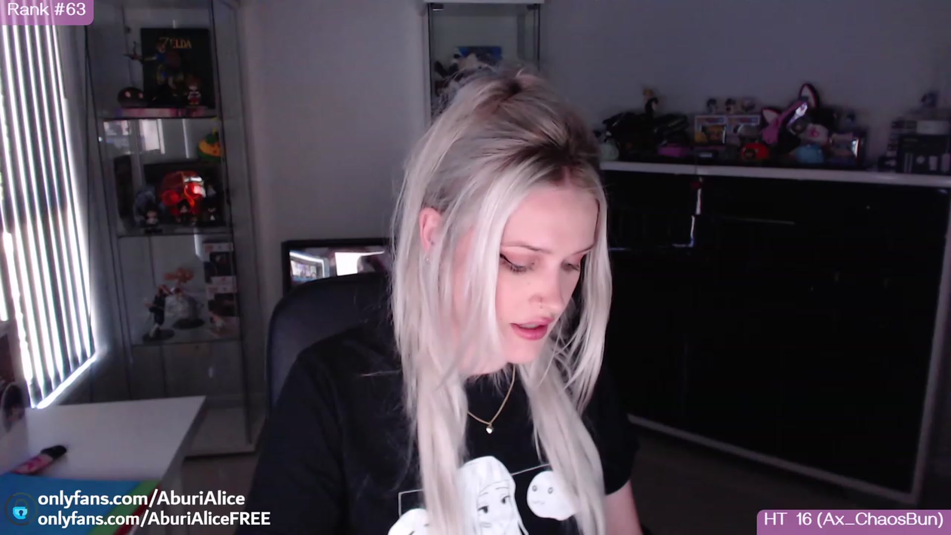Gallery image thumbnail from AlicexMaia's myfreecams stream on, 12/13/2023, 05:47 image 2 of 20
