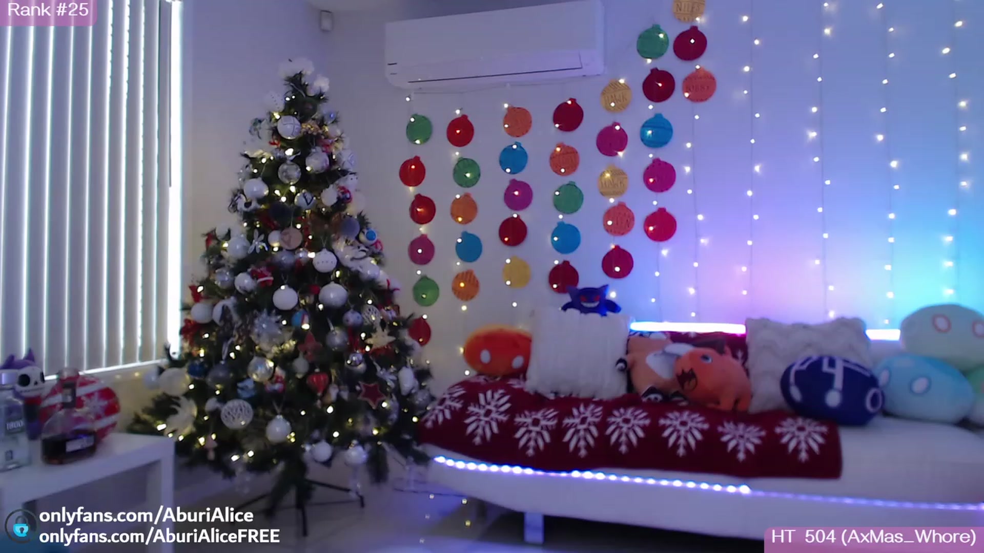 Gallery image thumbnail from AlicexMaia's myfreecams stream on, 12/18/2023, 04:28 image 10 of 20