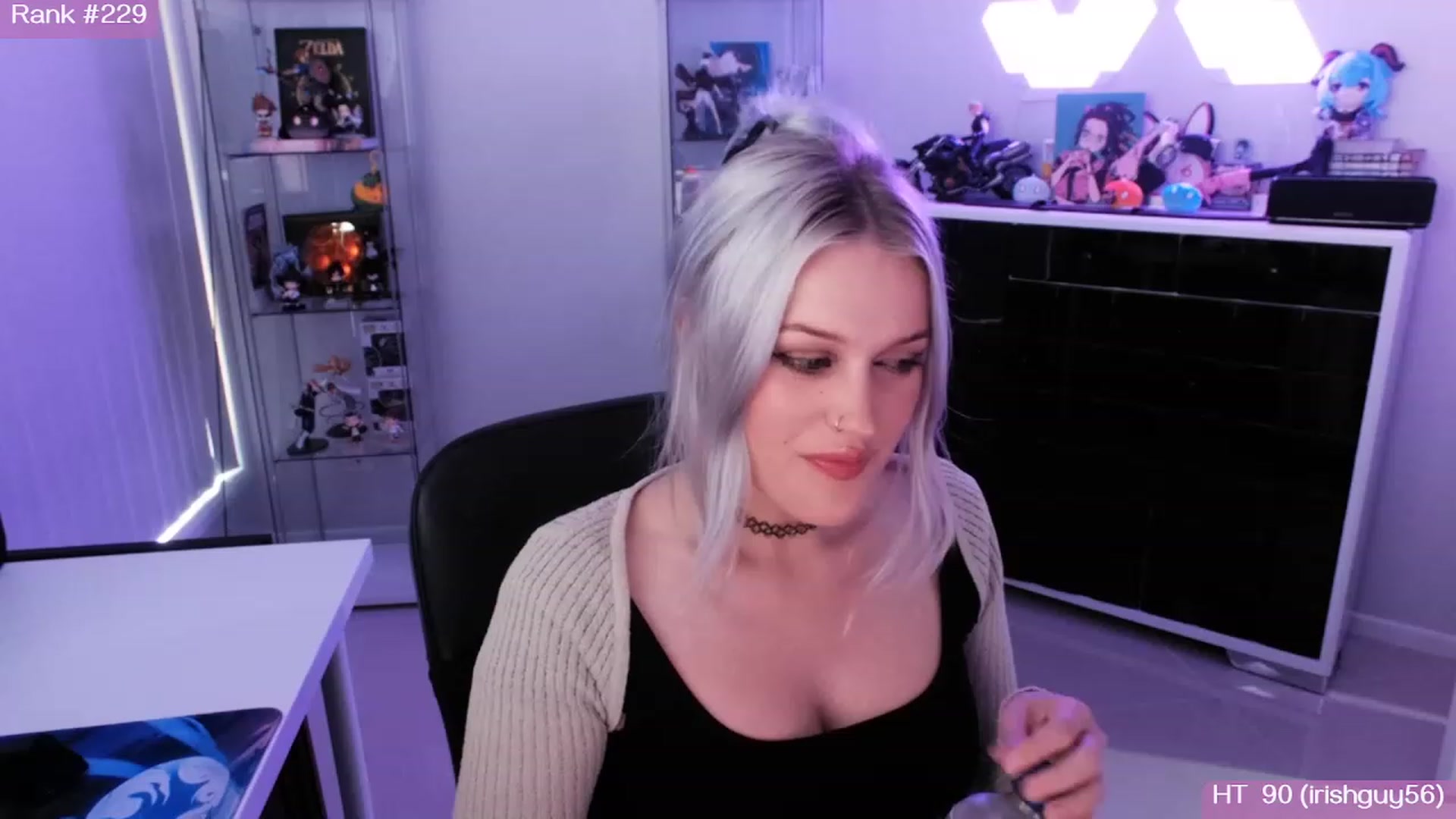 Gallery image thumbnail from AlicexMaia's myfreecams stream on, 01/07/2024, 04:00 image 14 of 20
