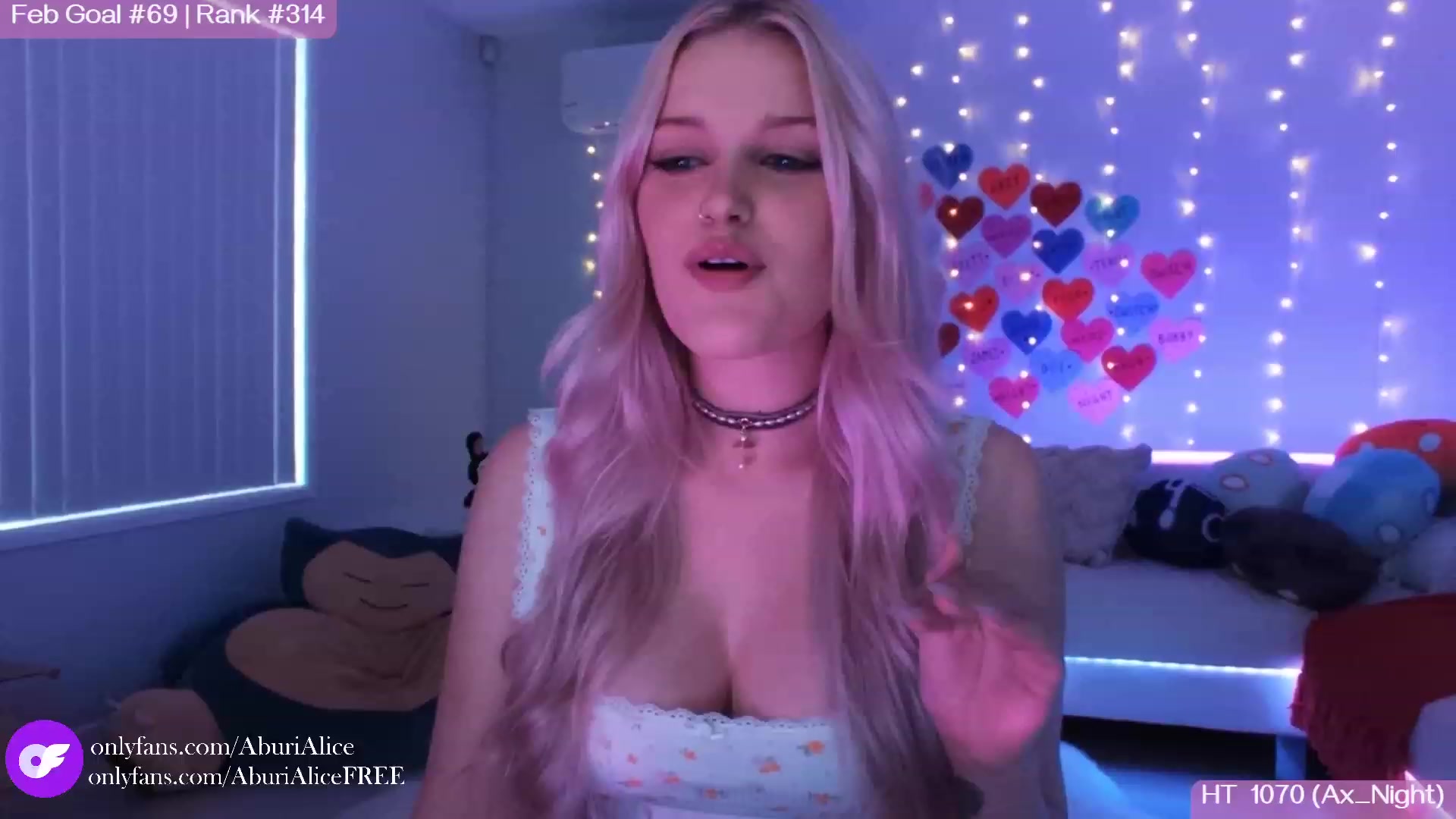 Gallery image thumbnail from AlicexMaia's myfreecams stream on, 02/19/2024, 05:02 image 1 of 20