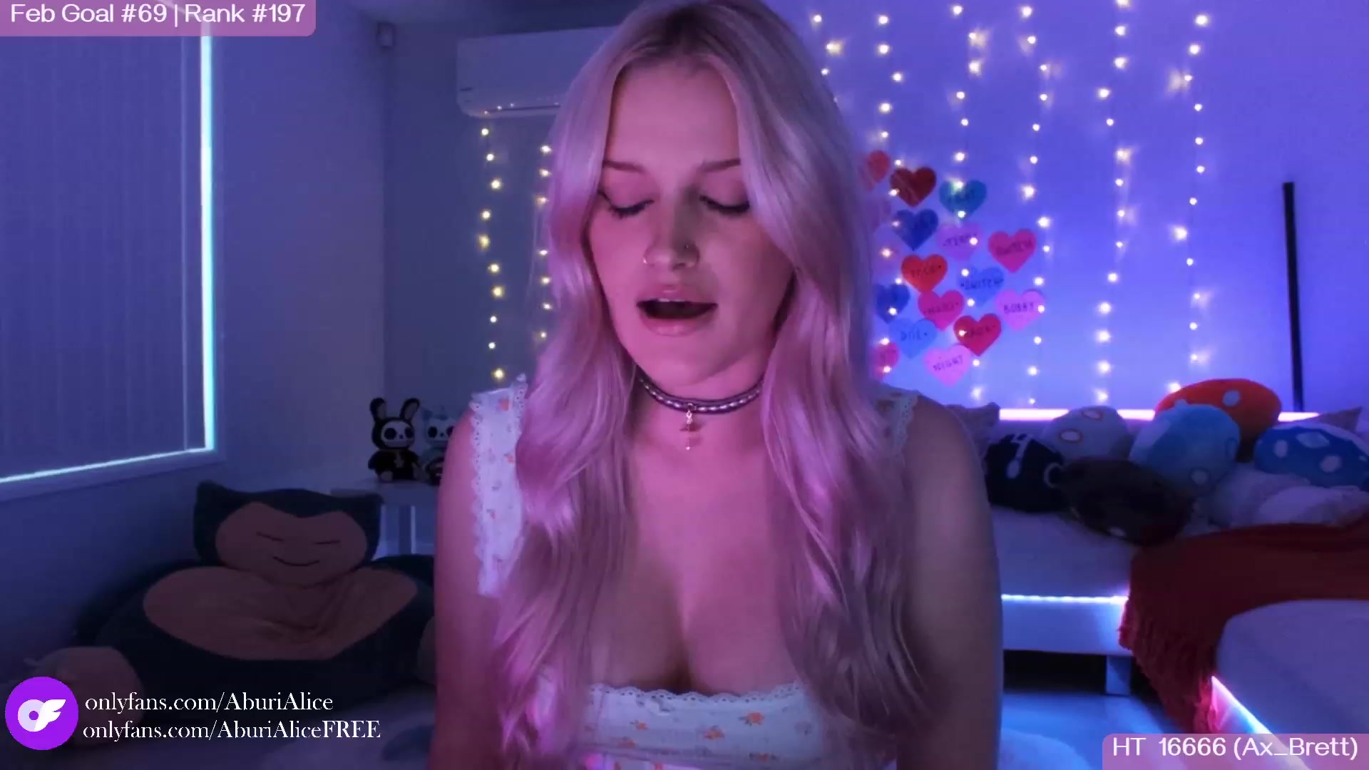 Gallery image thumbnail from AlicexMaia's myfreecams stream on, 02/19/2024, 05:02 image 19 of 20
