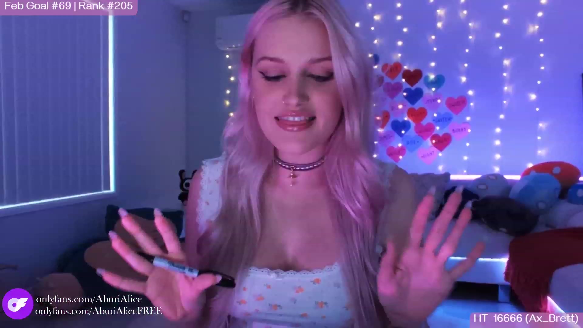 Gallery image thumbnail from AlicexMaia's myfreecams stream on, 02/19/2024, 05:02 image 8 of 20