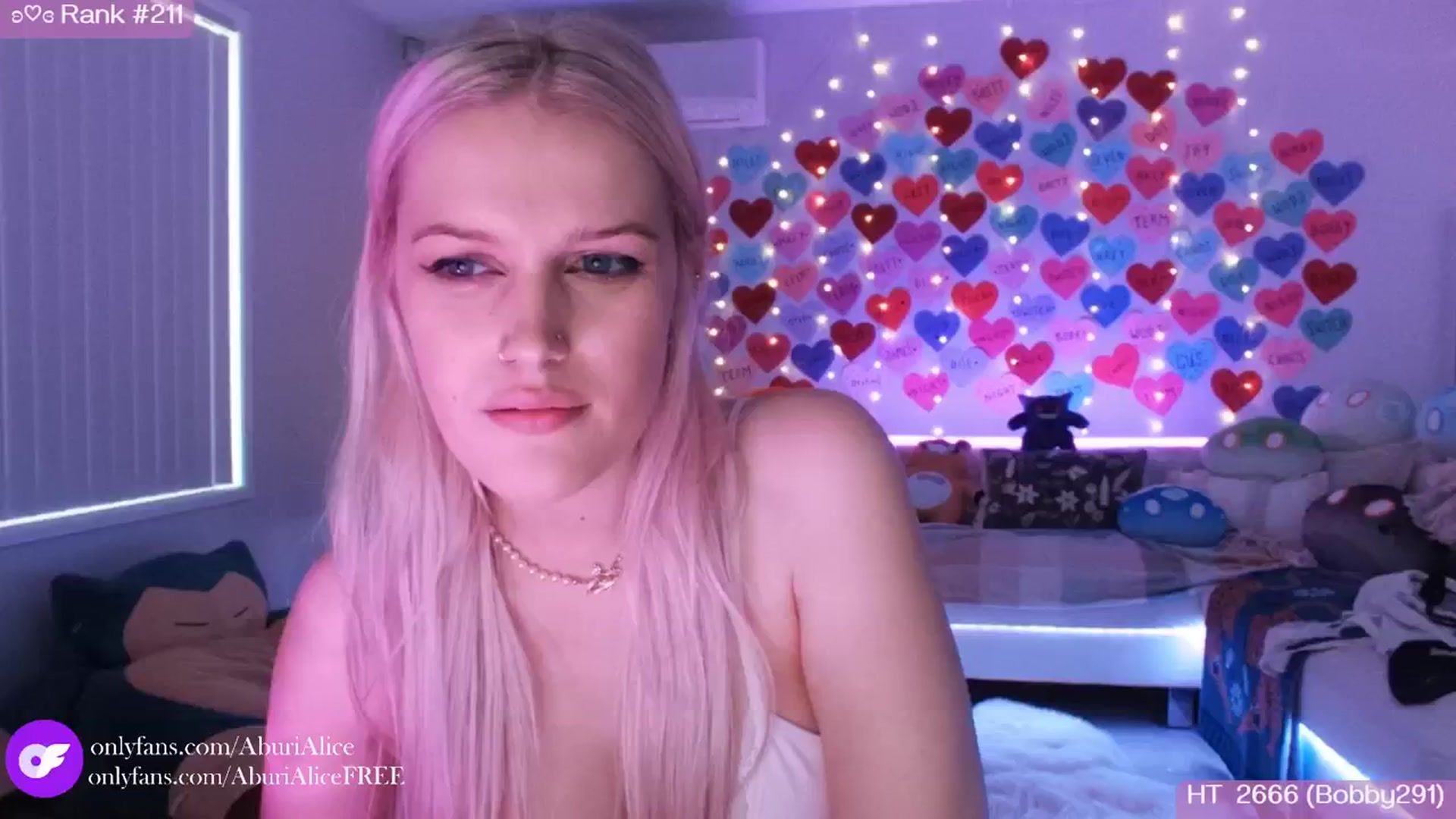 Gallery image thumbnail from AlicexMaia's myfreecams stream on, 03/23/2024, 06:16 image 10 of 20