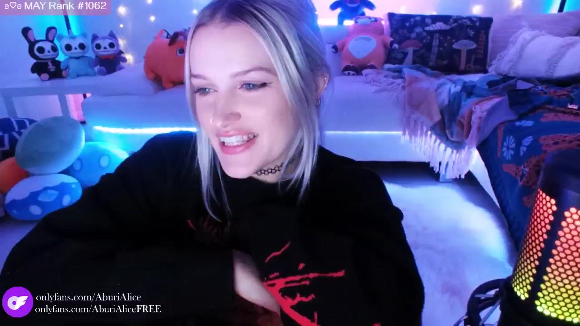 Gallery image thumbnail from AlicexMaia's myfreecams stream on, 06/06/2024, 03:30 image 2 of 20