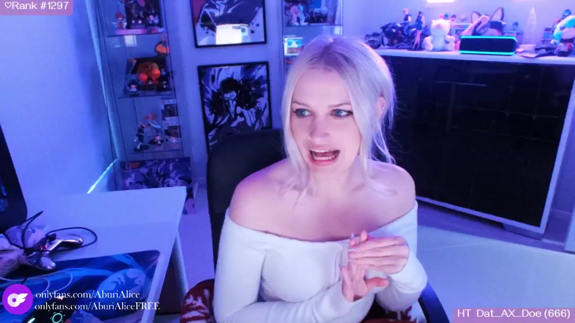Gallery image thumbnail from AlicexMaia's myfreecams stream on, 07/20/2024, 04:53 image 3 of 20