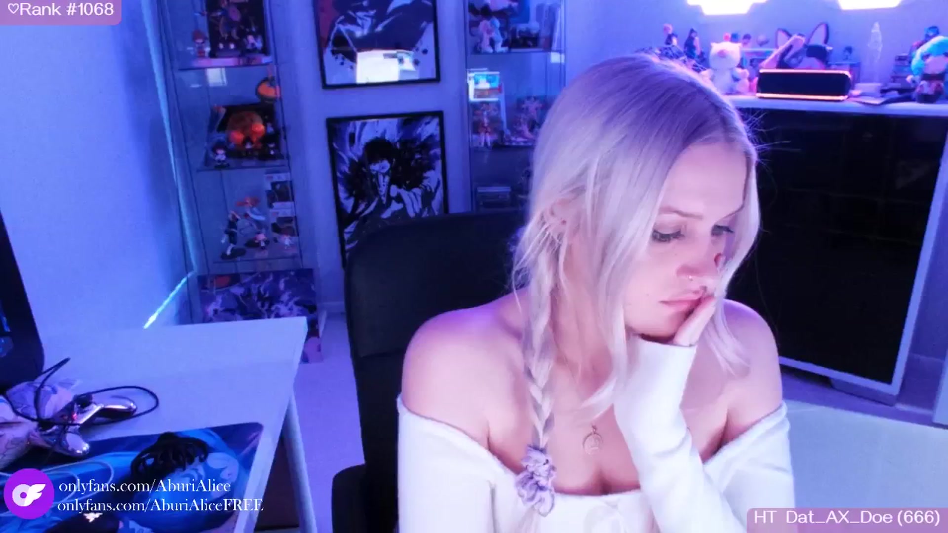 Gallery image thumbnail from AlicexMaia's myfreecams stream on, 07/20/2024, 04:53 image 18 of 20
