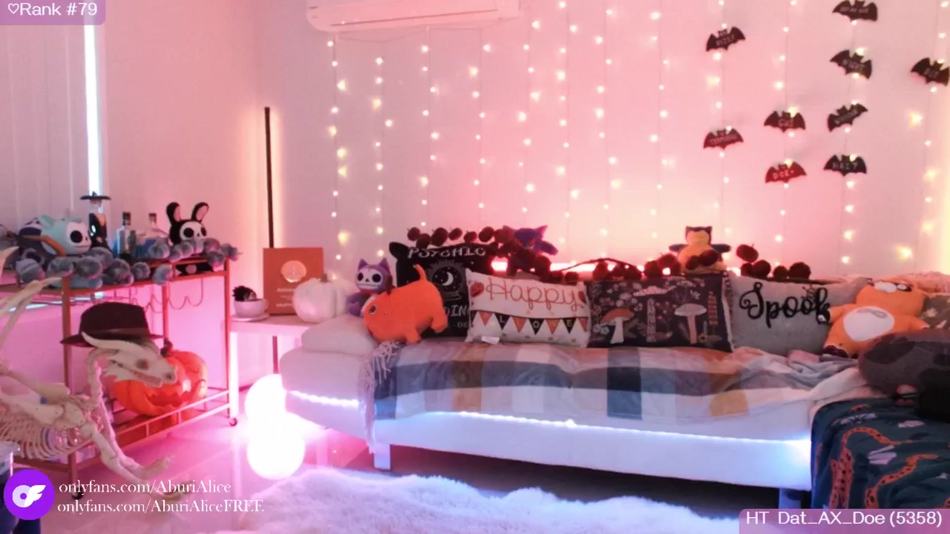 Gallery image thumbnail from AlicexMaia's myfreecams stream on, 10/03/2024, 05:47 image 14 of 20