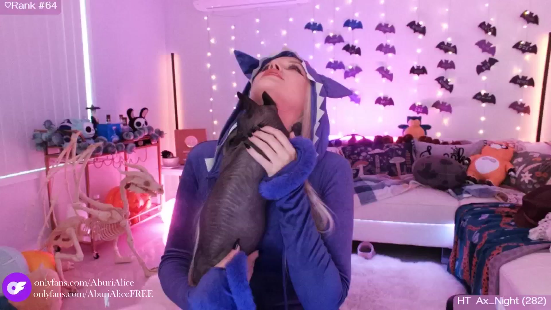 Gallery image thumbnail from AlicexMaia's myfreecams stream on, 10/15/2024, 03:50 image 1 of 20