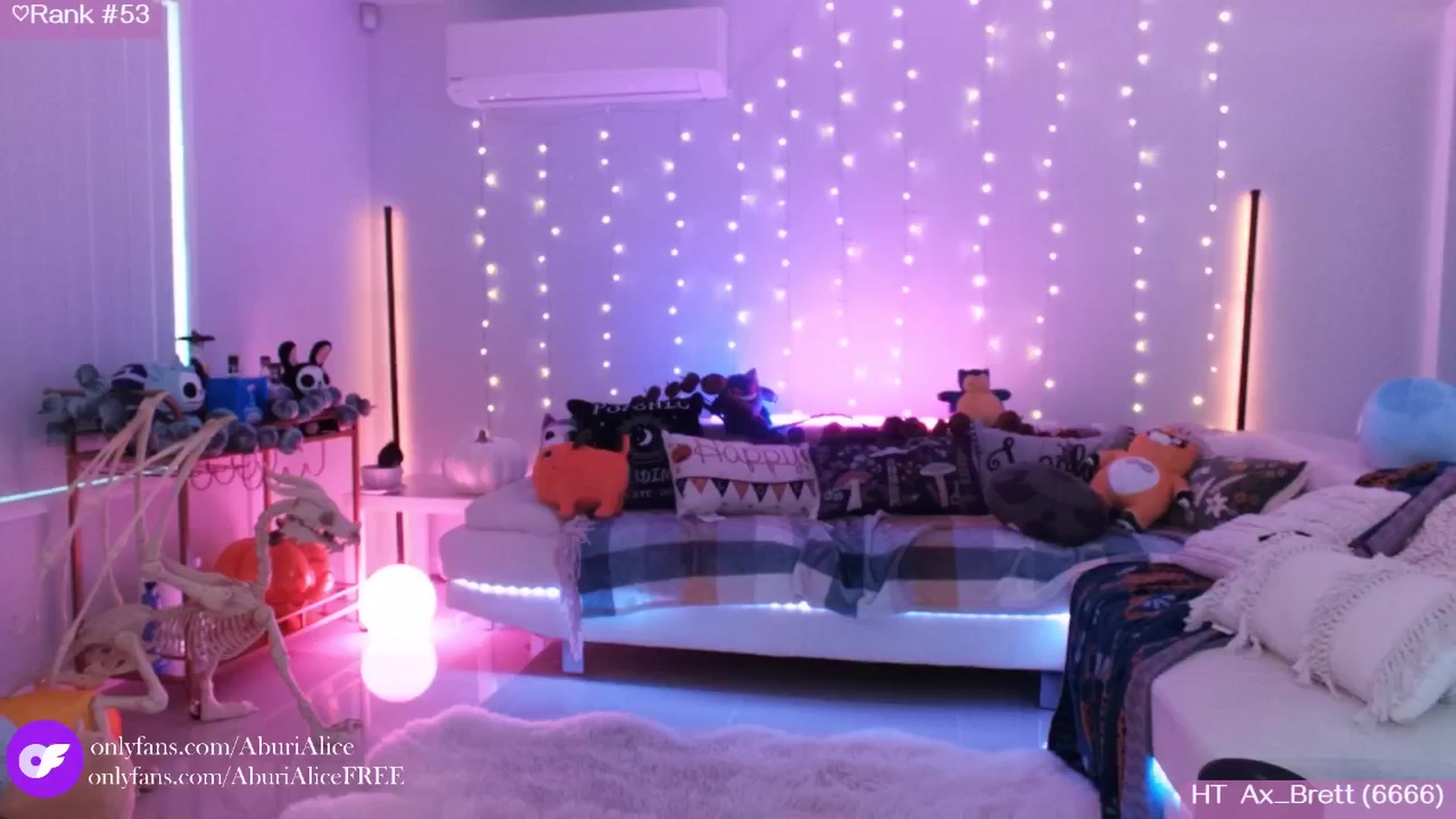 Gallery image thumbnail from AlicexMaia's myfreecams stream on, 10/19/2024, 05:26 image 2 of 20