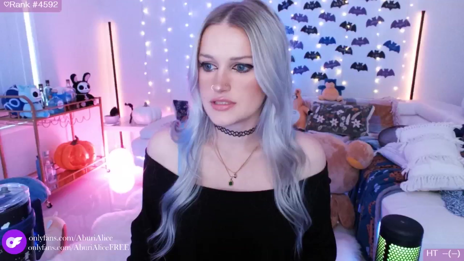Gallery image thumbnail from AlicexMaia's myfreecams stream on, 11/16/2024, 04:55 image 1 of 20